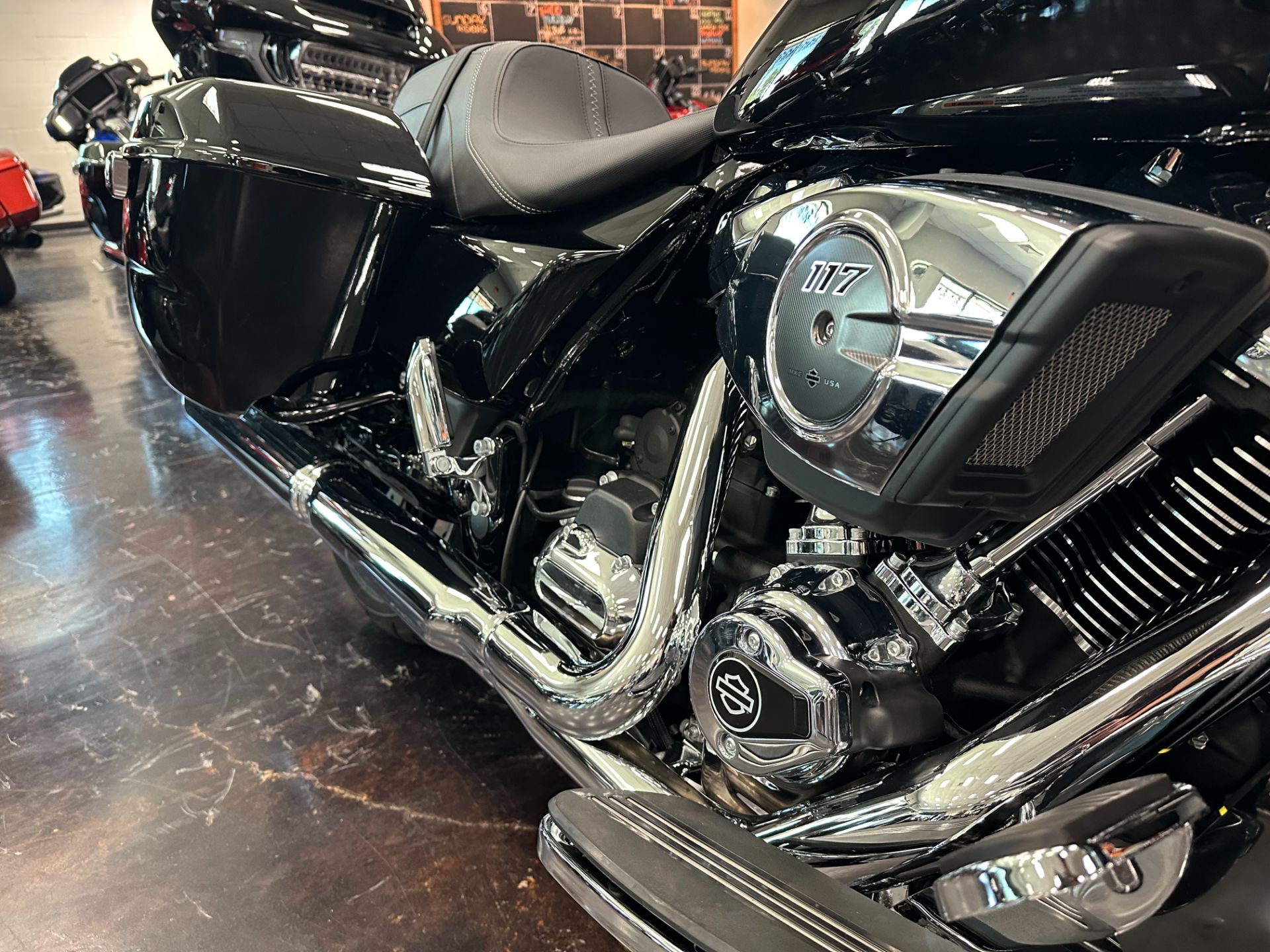 New 2025 Harley-Davidson Street Glide® Vivid Black (Chrome Finish