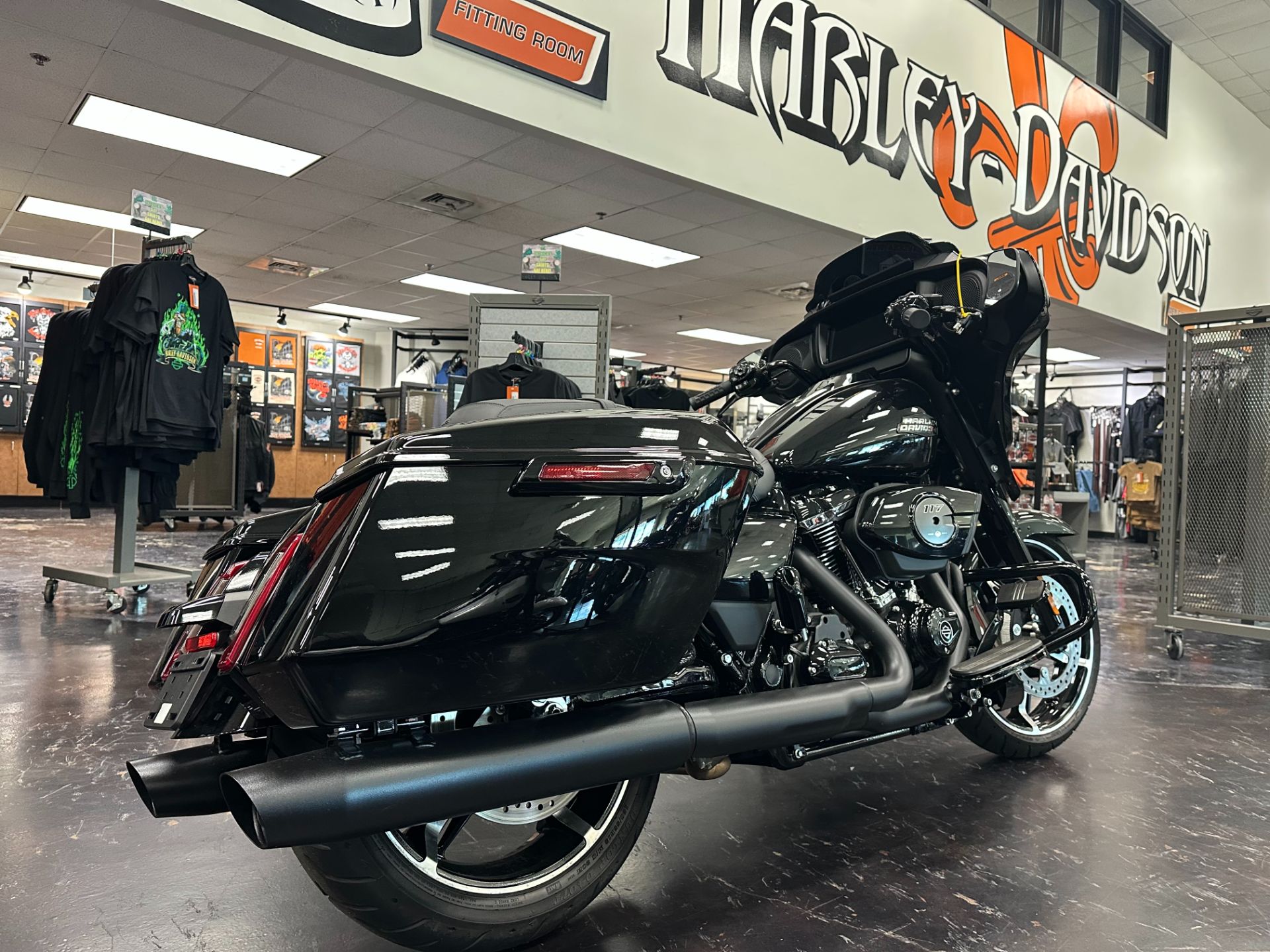 Harley-Davidson バイクシート ブラック　25301 25302 Harley-Davidson バイクシート ブラック 25301 25302