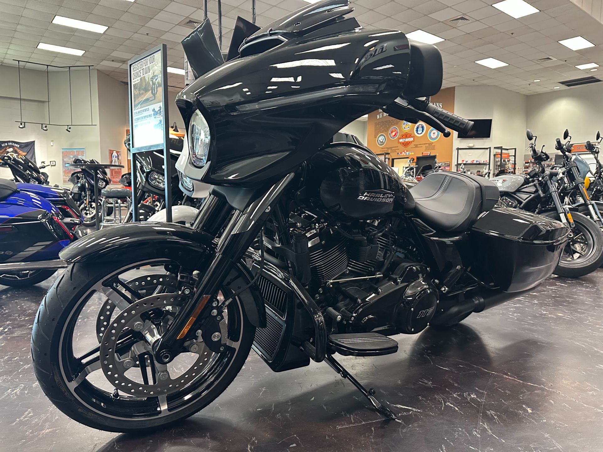 New 2025 Harley-Davidson Street Glide® Vivid Black (Black