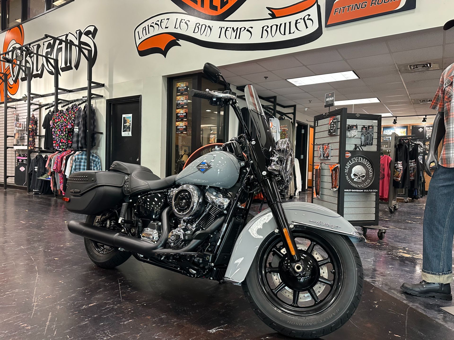 New 2025 Harley-Davidson Heritage Classic Billiard Gray with Cast