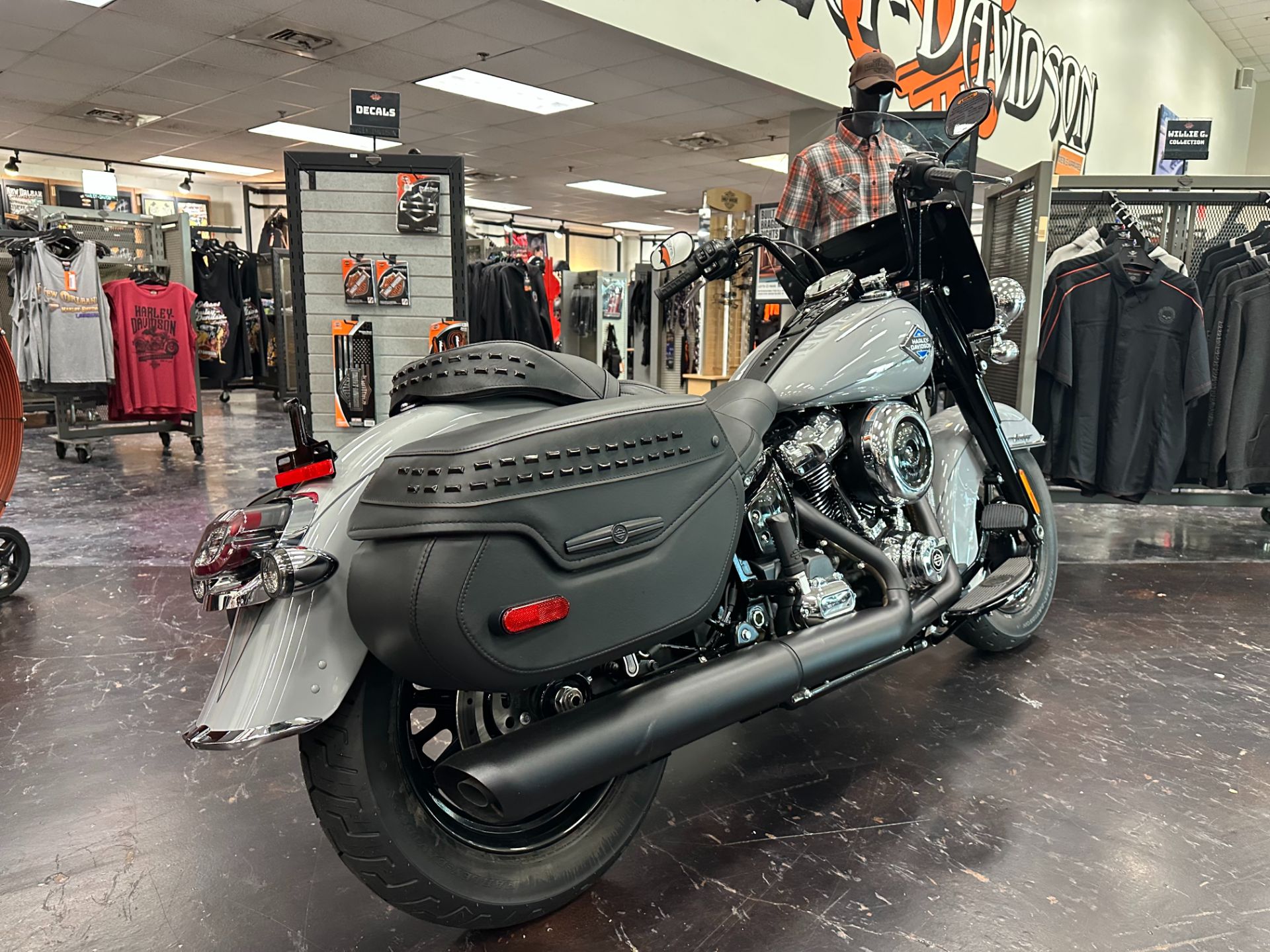 New 2025 Harley-Davidson Heritage Classic Billiard Gray with Cast