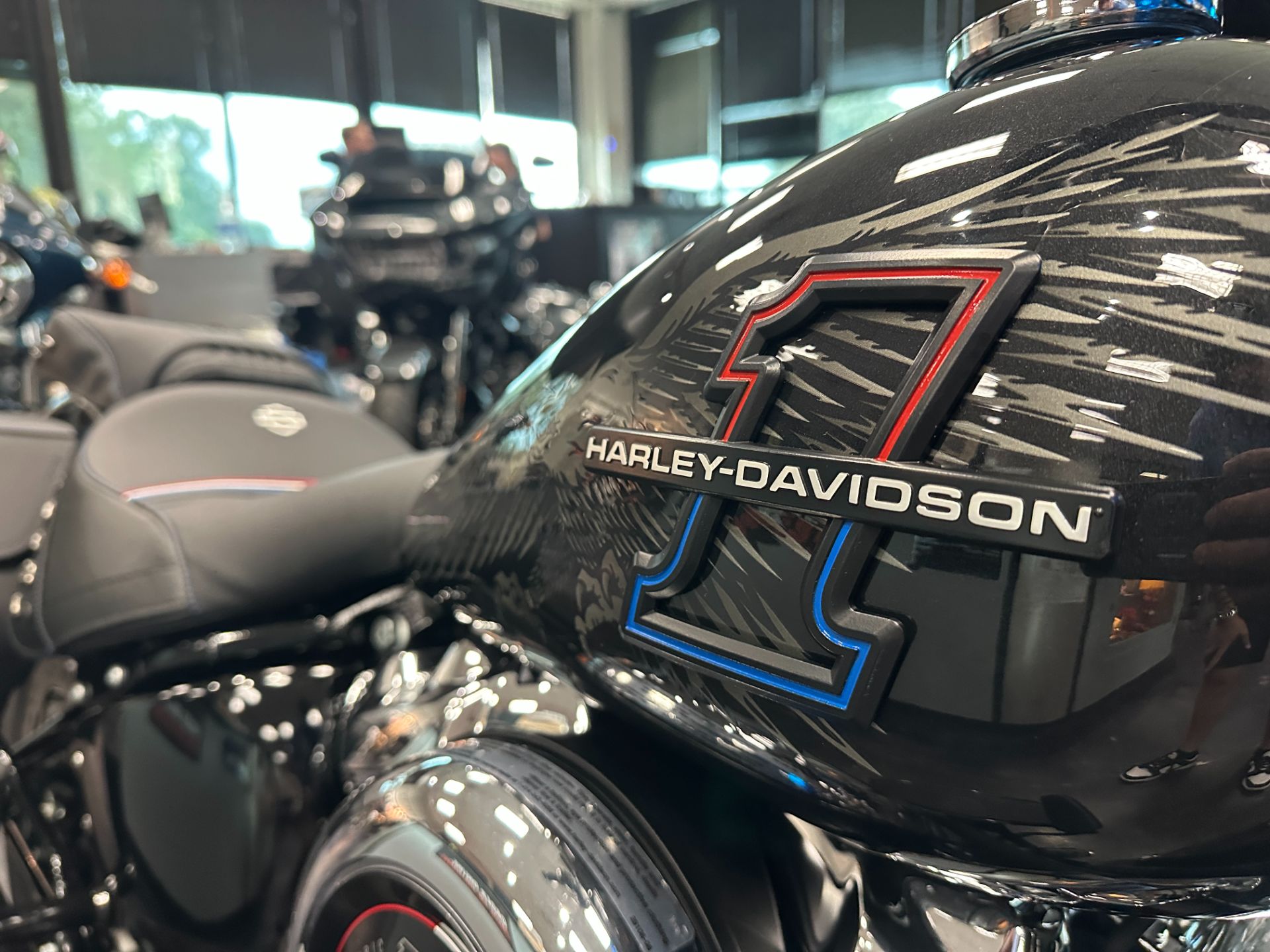 2026 Harley-Davidson Heritage Classic 4