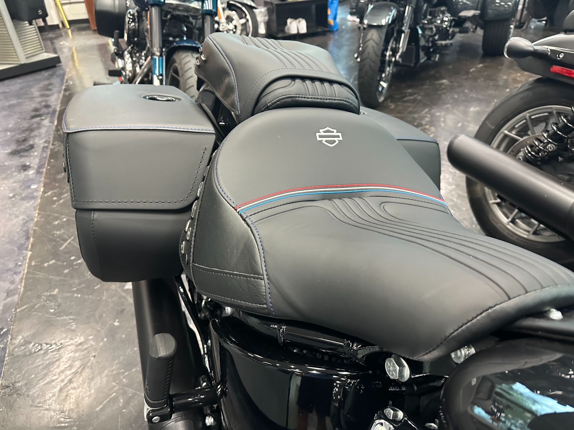 2026 Harley-Davidson Heritage Classic 6
