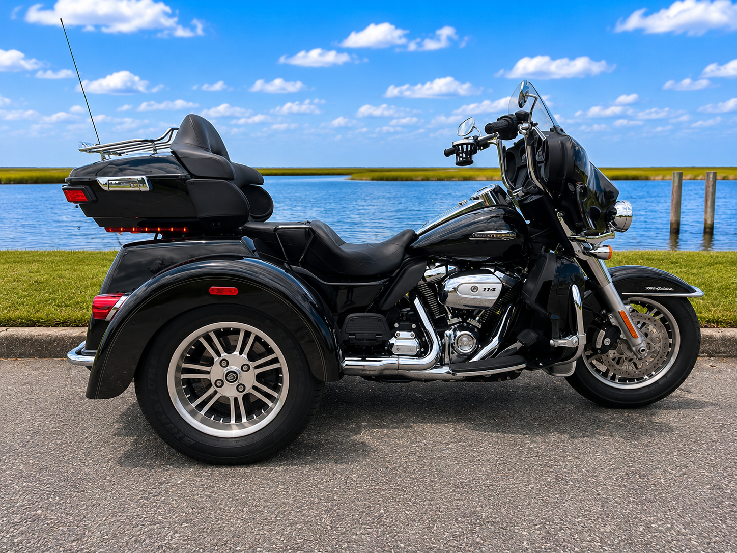 2021 Harley-Davidson Tri Glide® Ultra 1