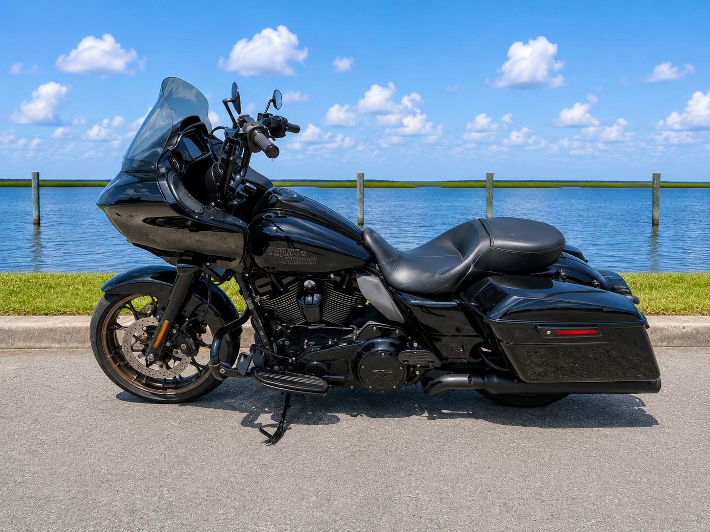 2022 Harley-Davidson Road Glide® ST 2