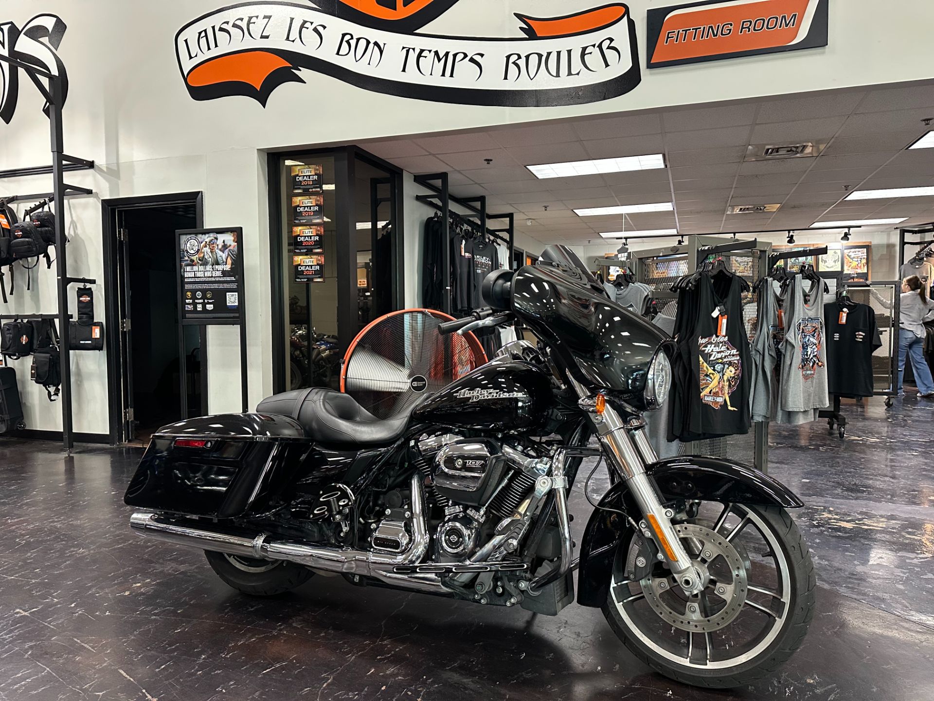 Used 2019 Harley-Davidson Street Glide® Vivid Black Motorcycles