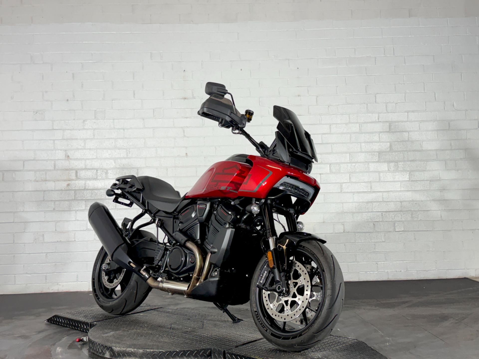 2025 Harley-Davidson Pan America® 1250 ST 3