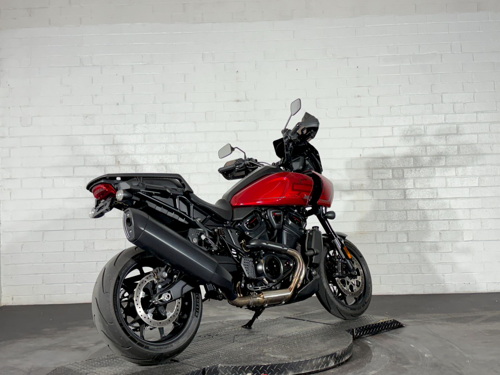 2025 Harley-Davidson Pan America® 1250 ST 4