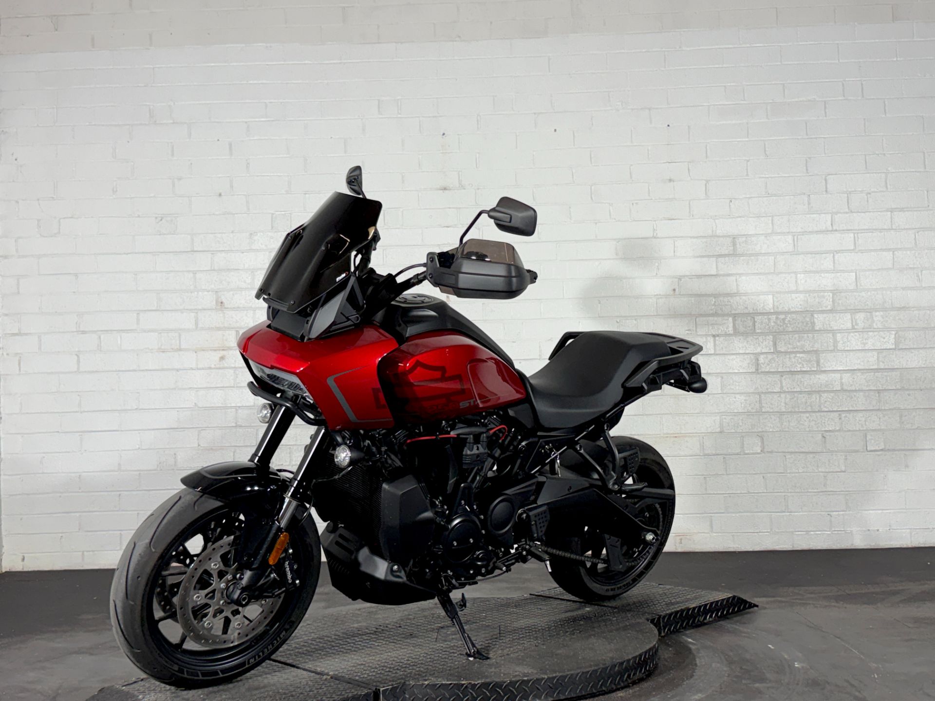 2025 Harley-Davidson Pan America® 1250 ST 7