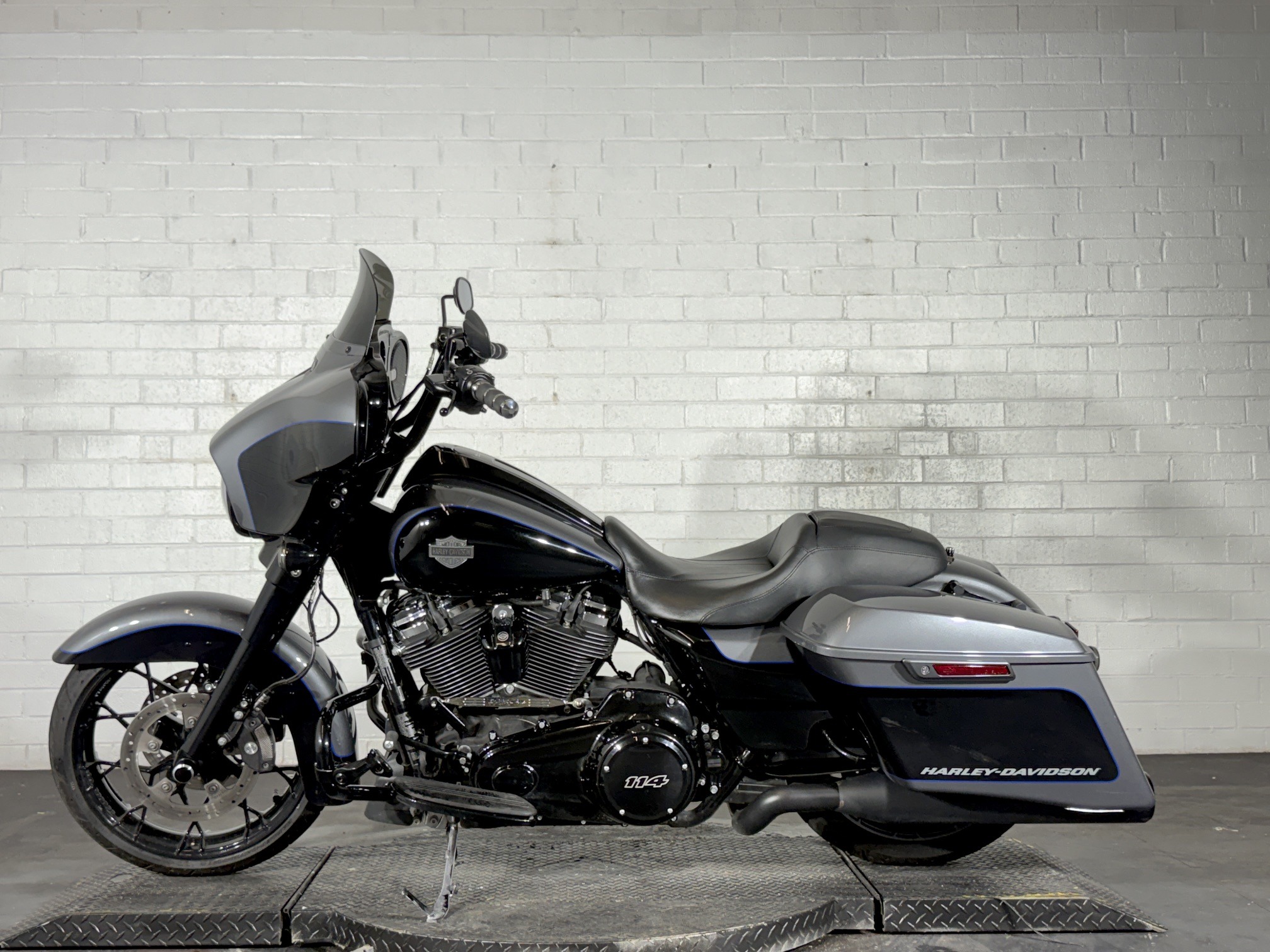 2021 Harley-Davidson Street Glide® Special 8