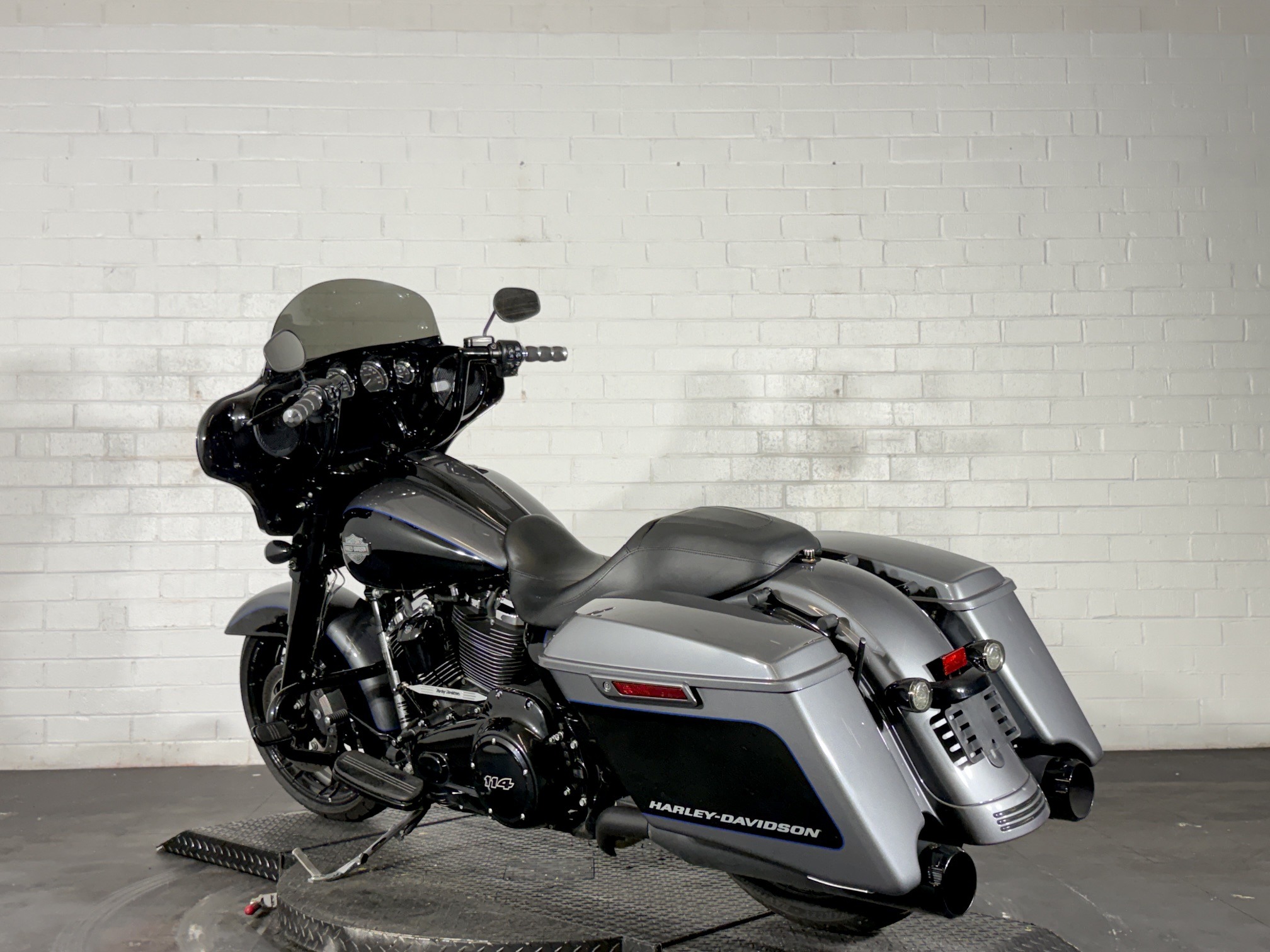 2021 Harley-Davidson Street Glide® Special 6