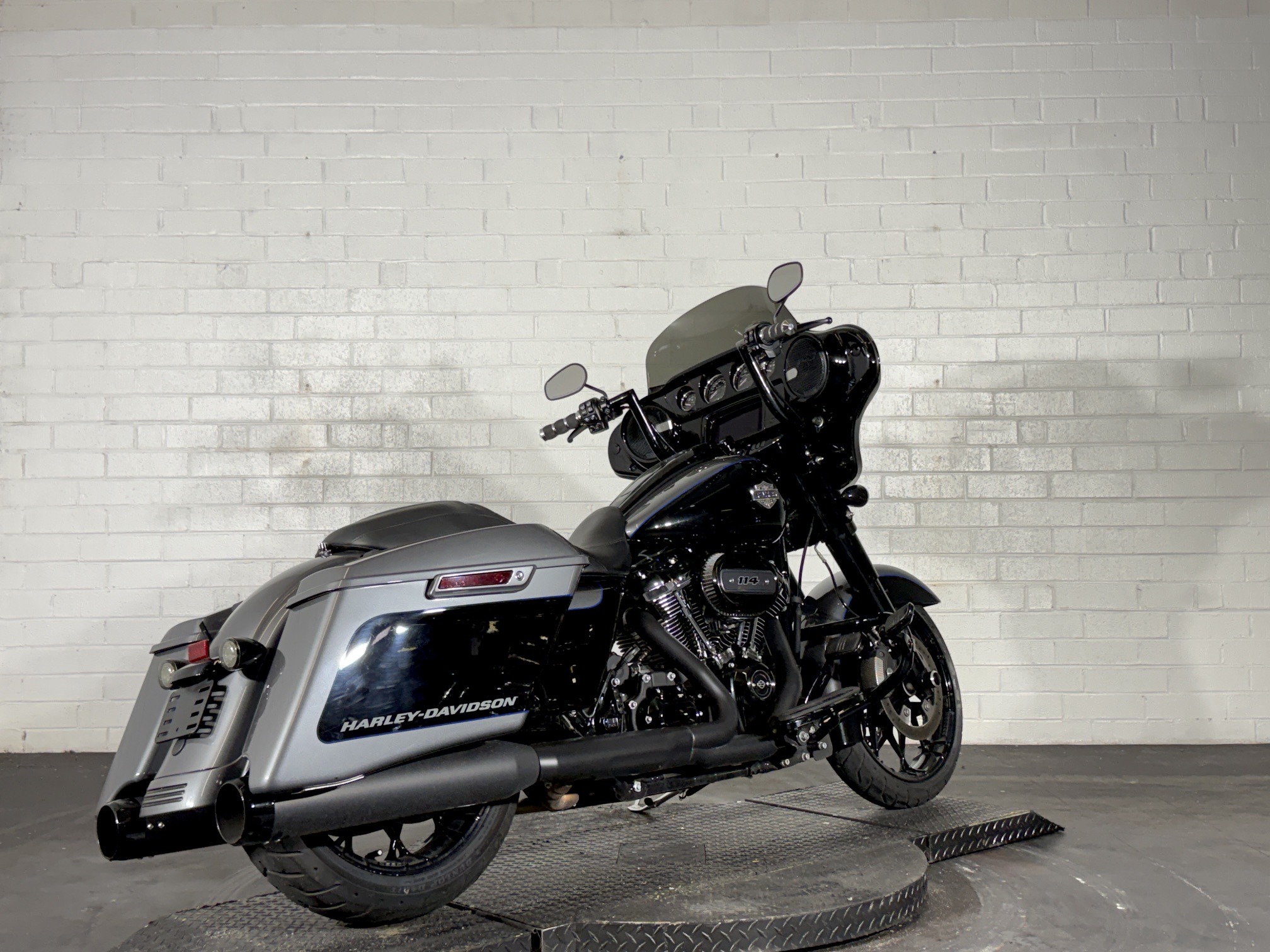 2021 Harley-Davidson Street Glide® Special 4