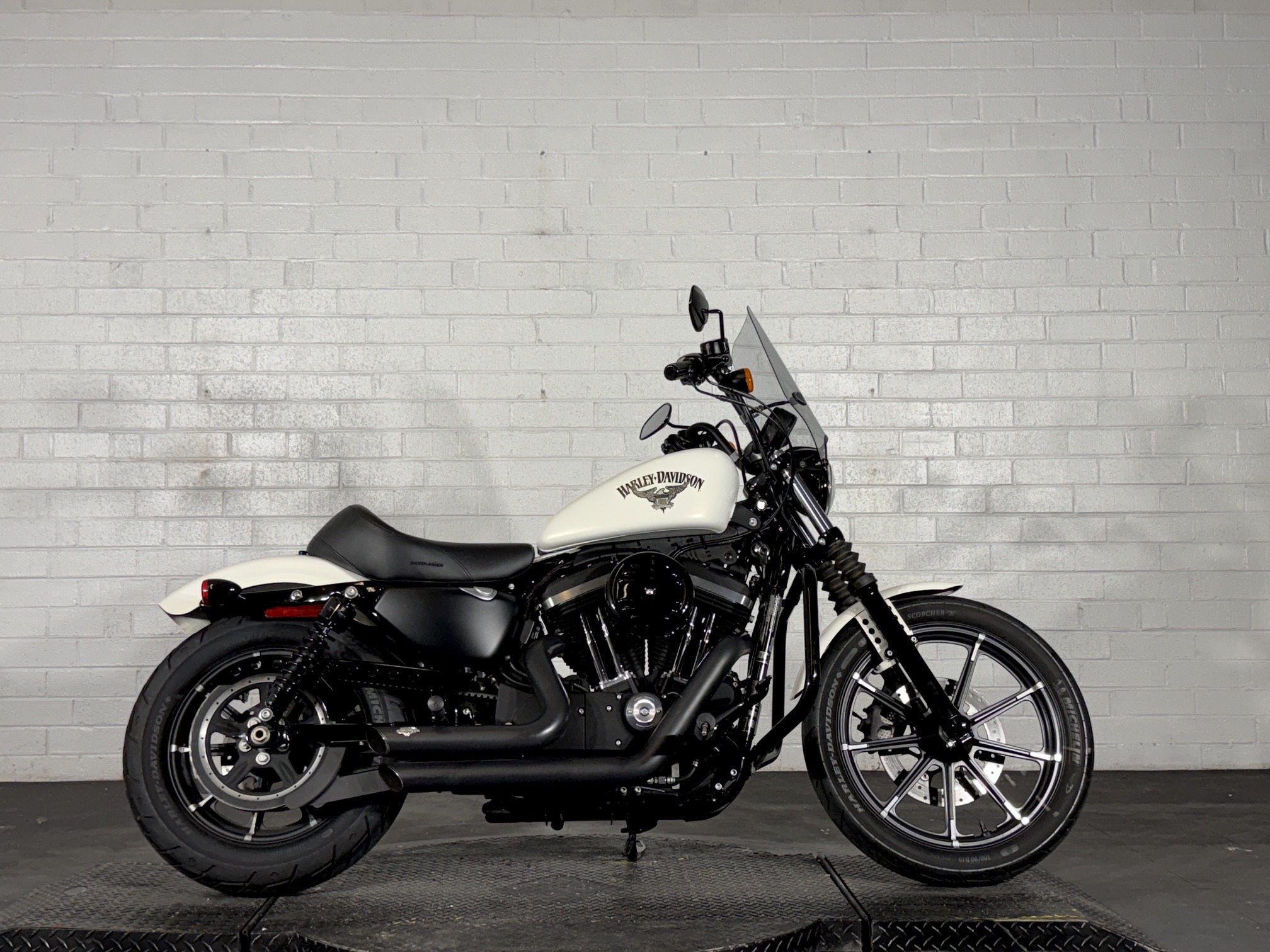 2018 Harley-Davidson Iron 883 for sale 1206248