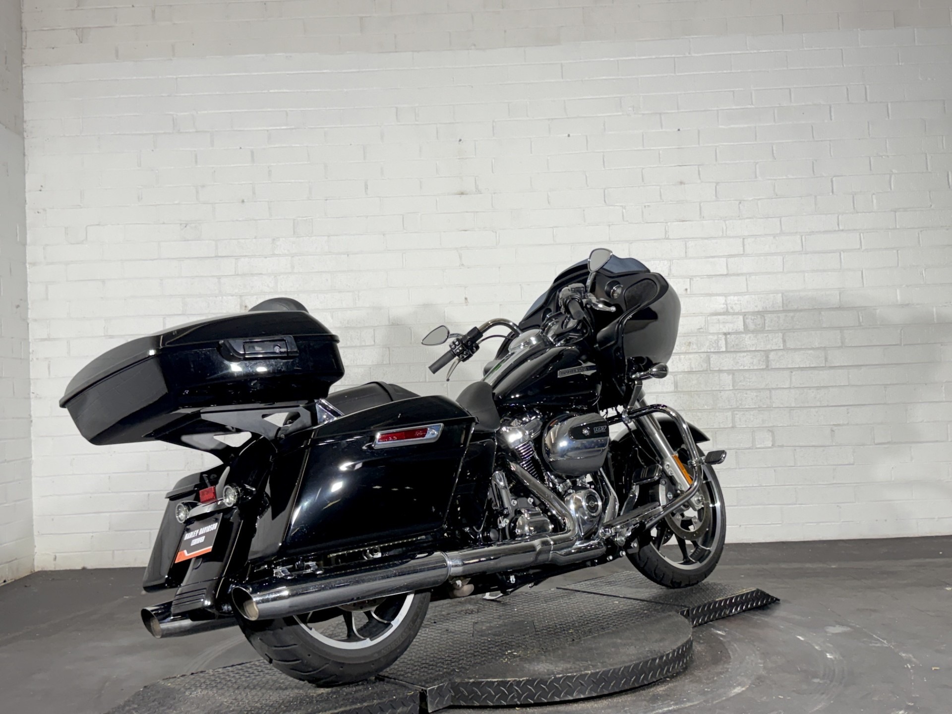 2023 Harley-Davidson Road Glide® 4
