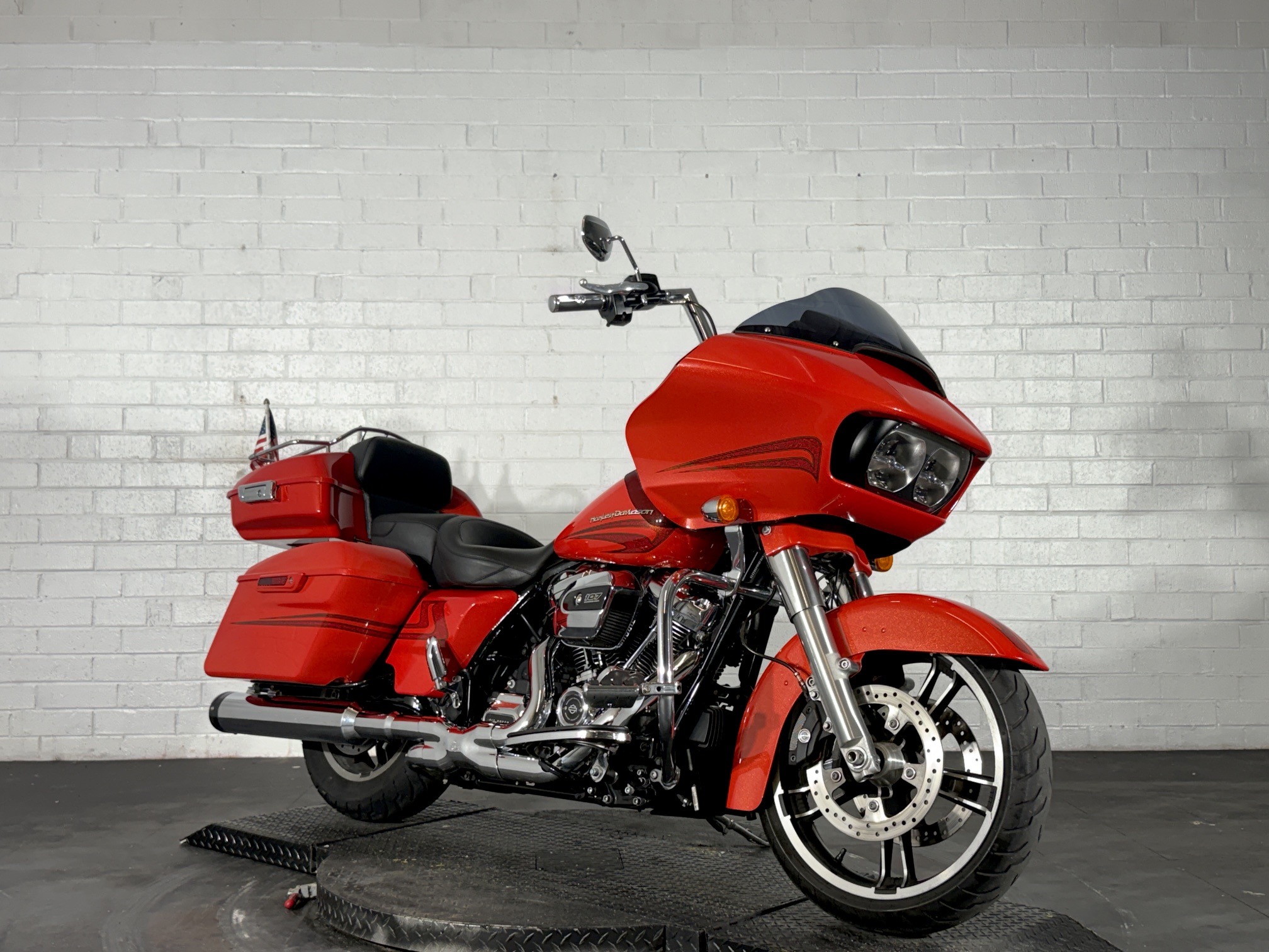 2017 Harley-Davidson Road Glide® Special 3