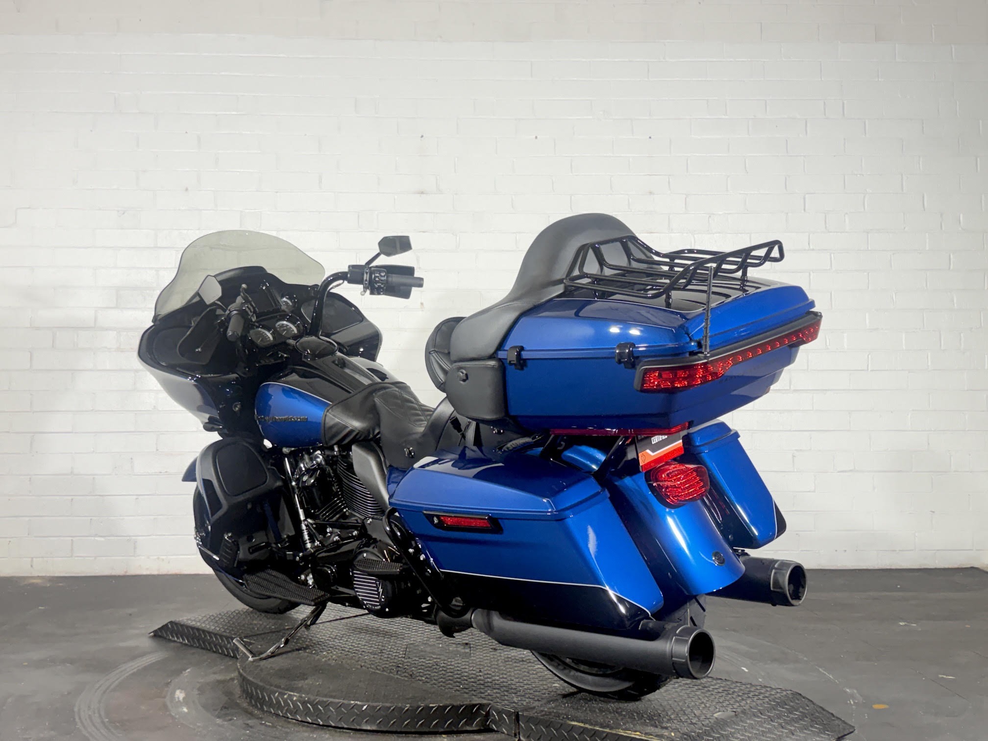 2022 Harley-Davidson Road Glide® Limited 6