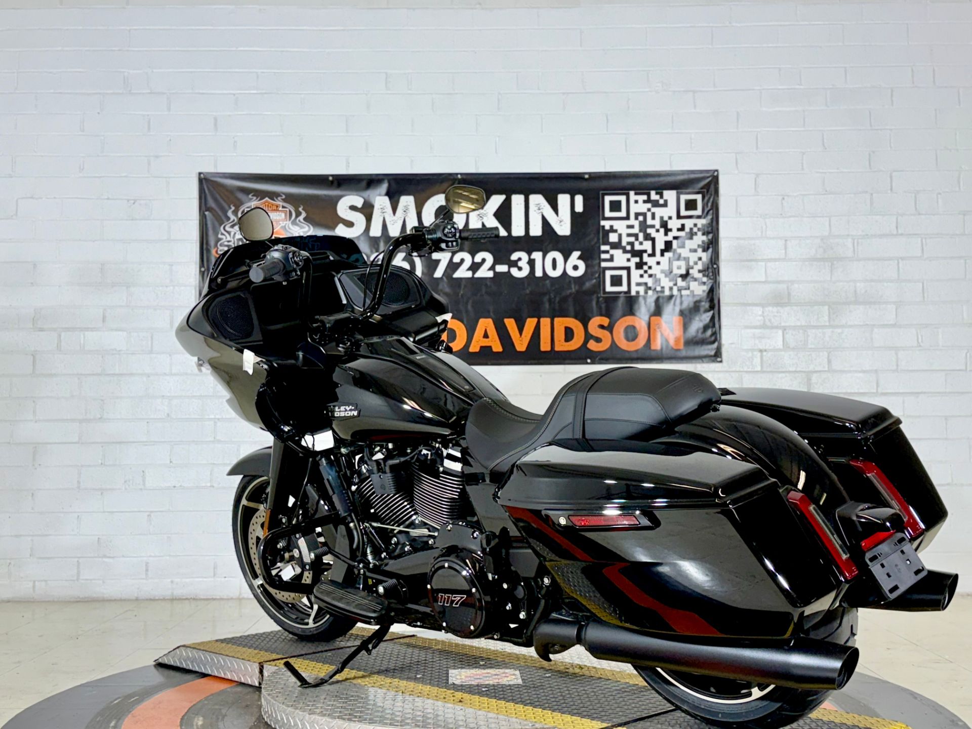 Amazon | エアロロードバイク 27段変速 クロスバイクアルミ