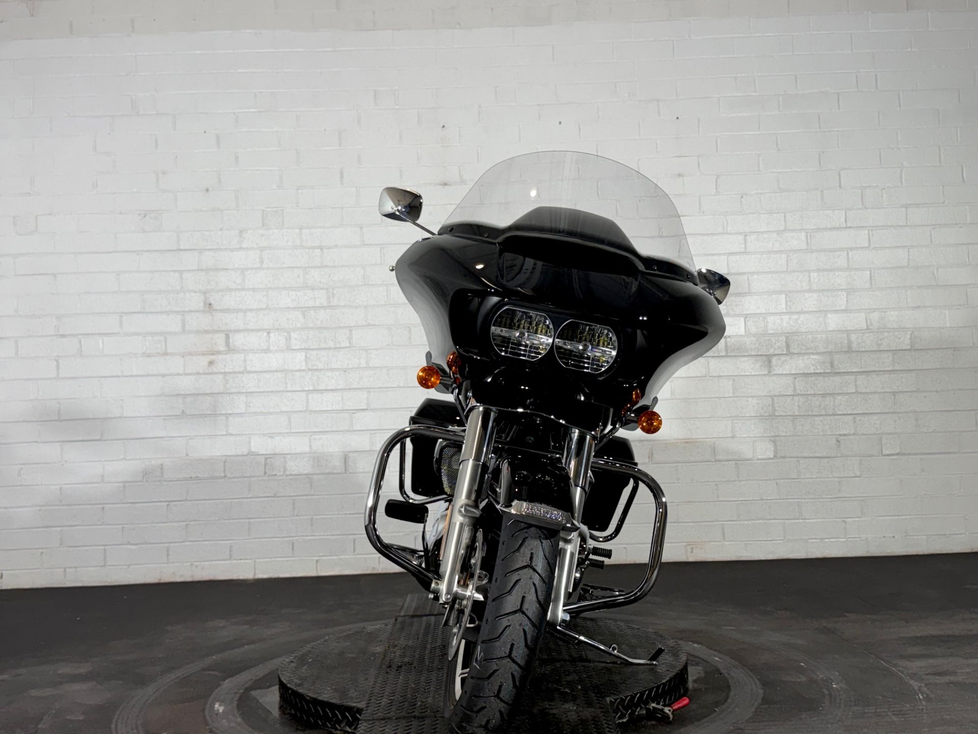 2025 Harley-Davidson Road Glide Police