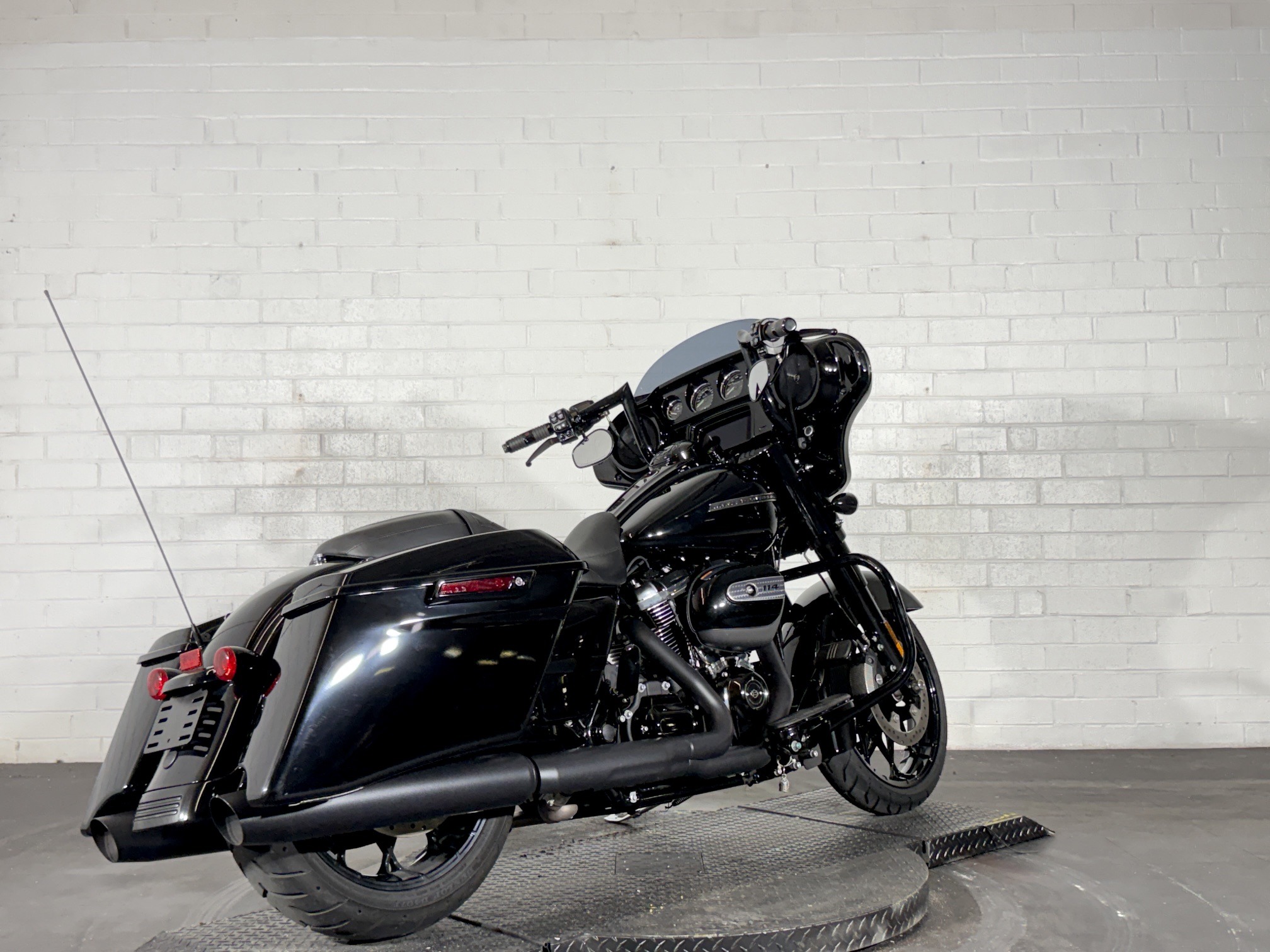 2020 Harley-Davidson Street Glide® Special 4