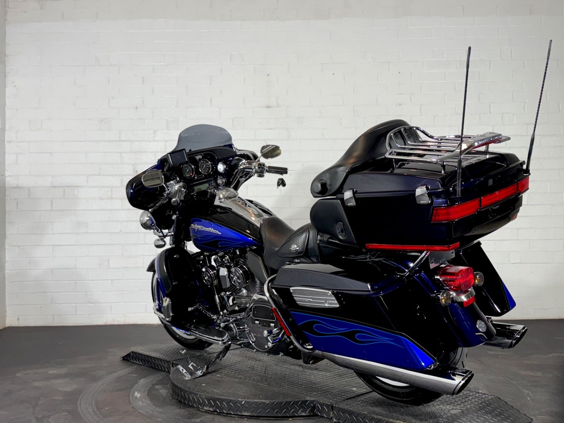 Used 2011 Harley-Davidson CVO™ Ultra Classic® Electra Glide