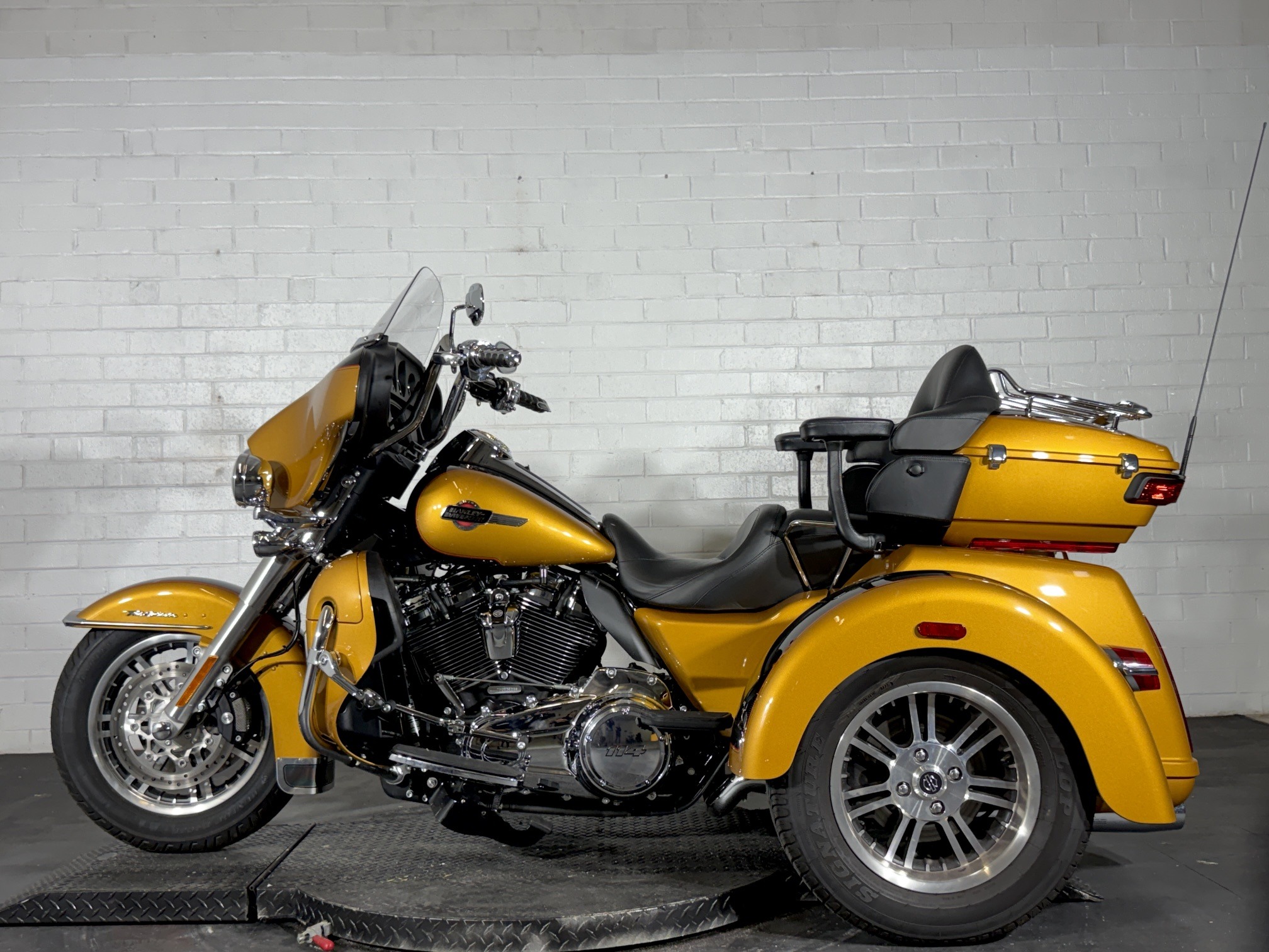 2023 Harley-Davidson Tri Glide® Ultra 2