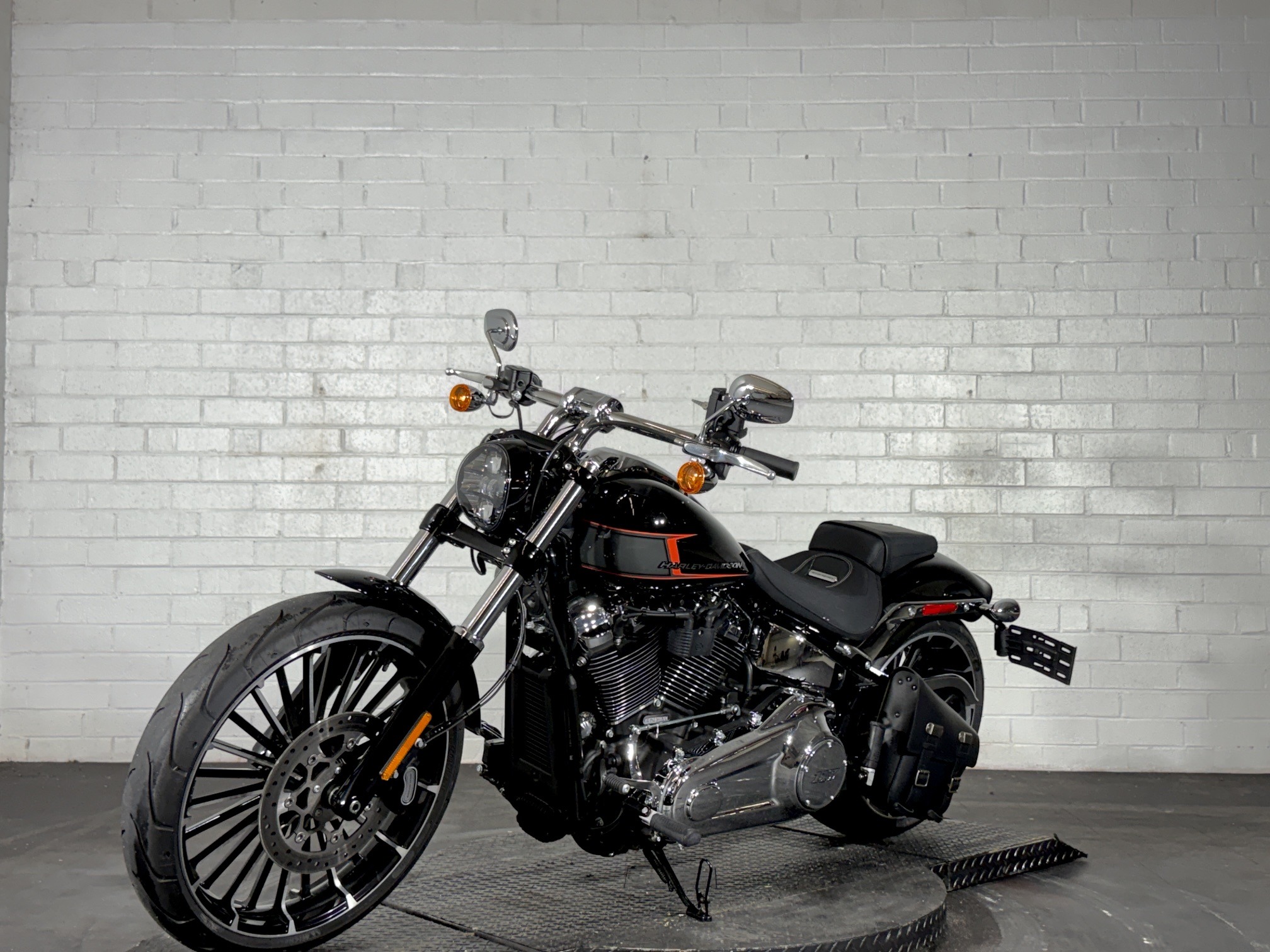 2023 Harley-Davidson Breakout® 6