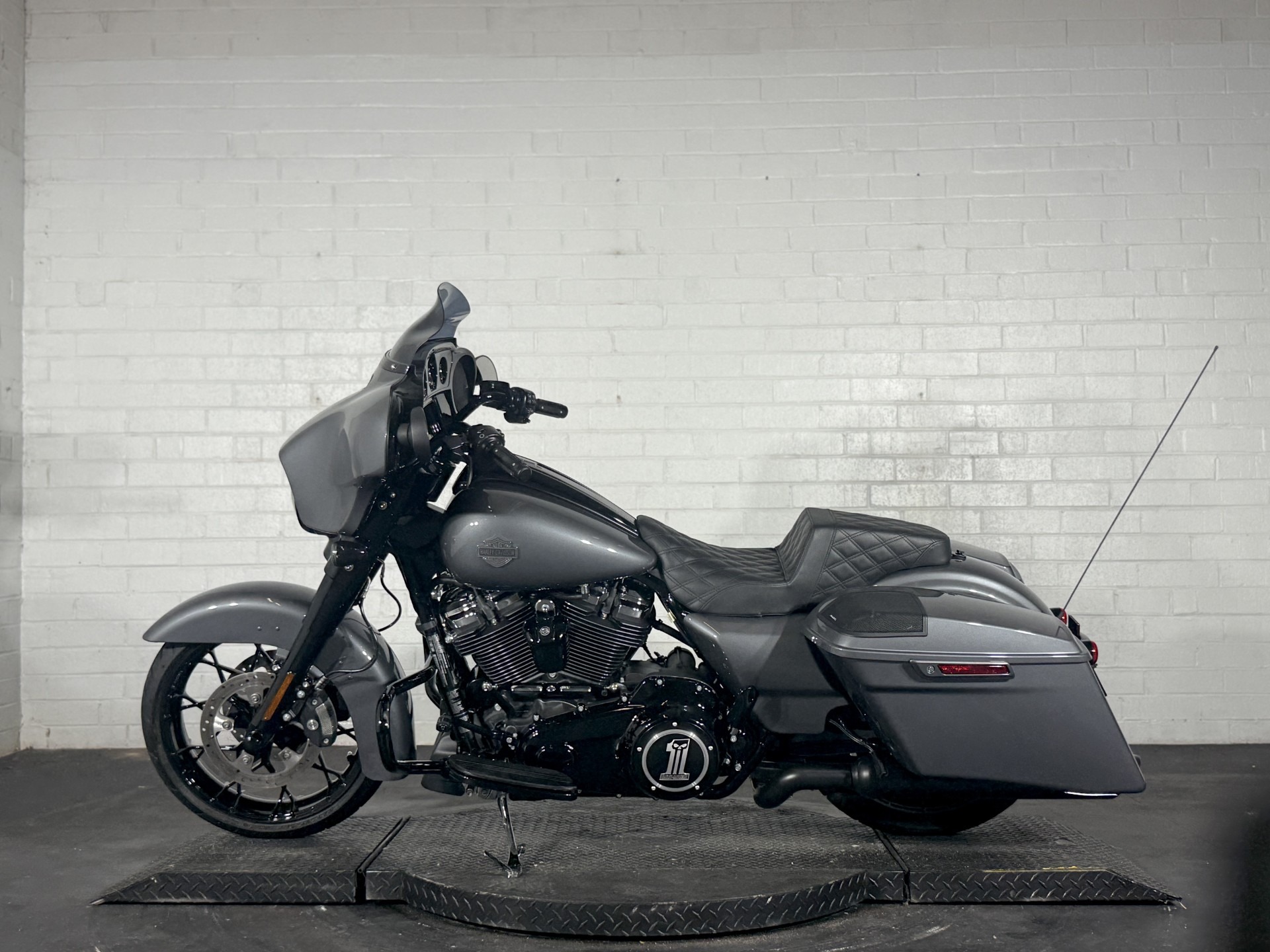 2021 Harley-Davidson Street Glide® Special 8