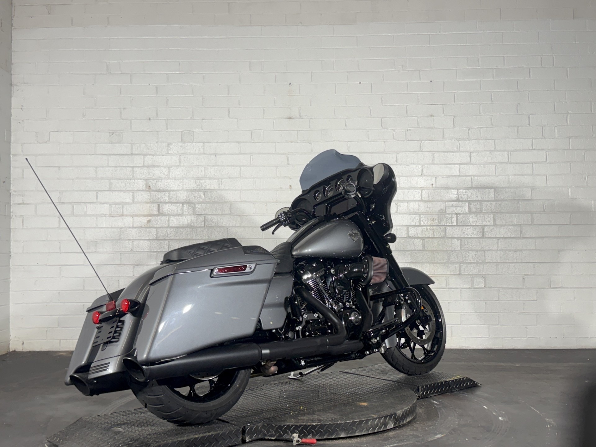 2021 Harley-Davidson Street Glide® Special 4