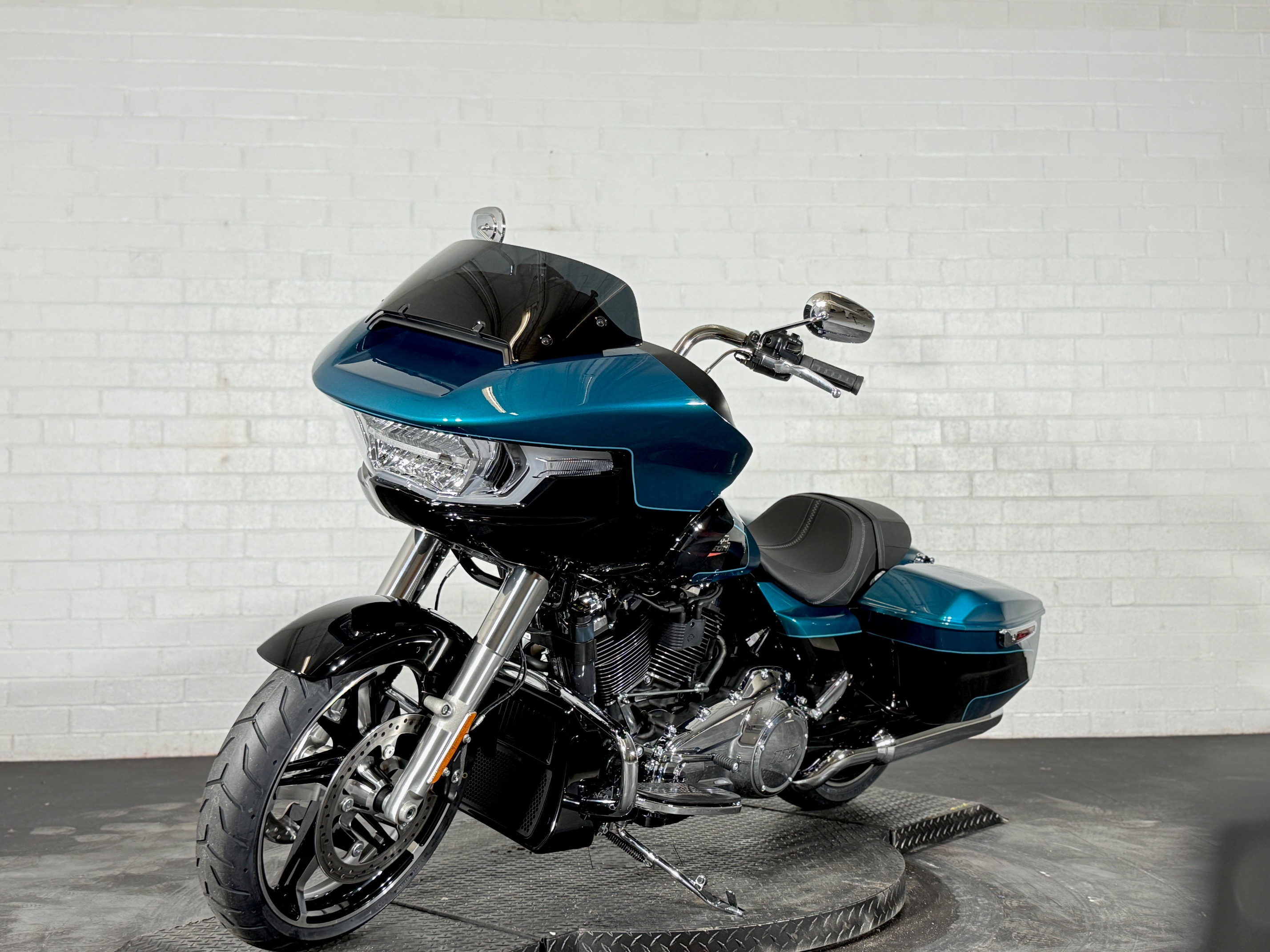 2026 Harley-Davidson Road Glide® 7