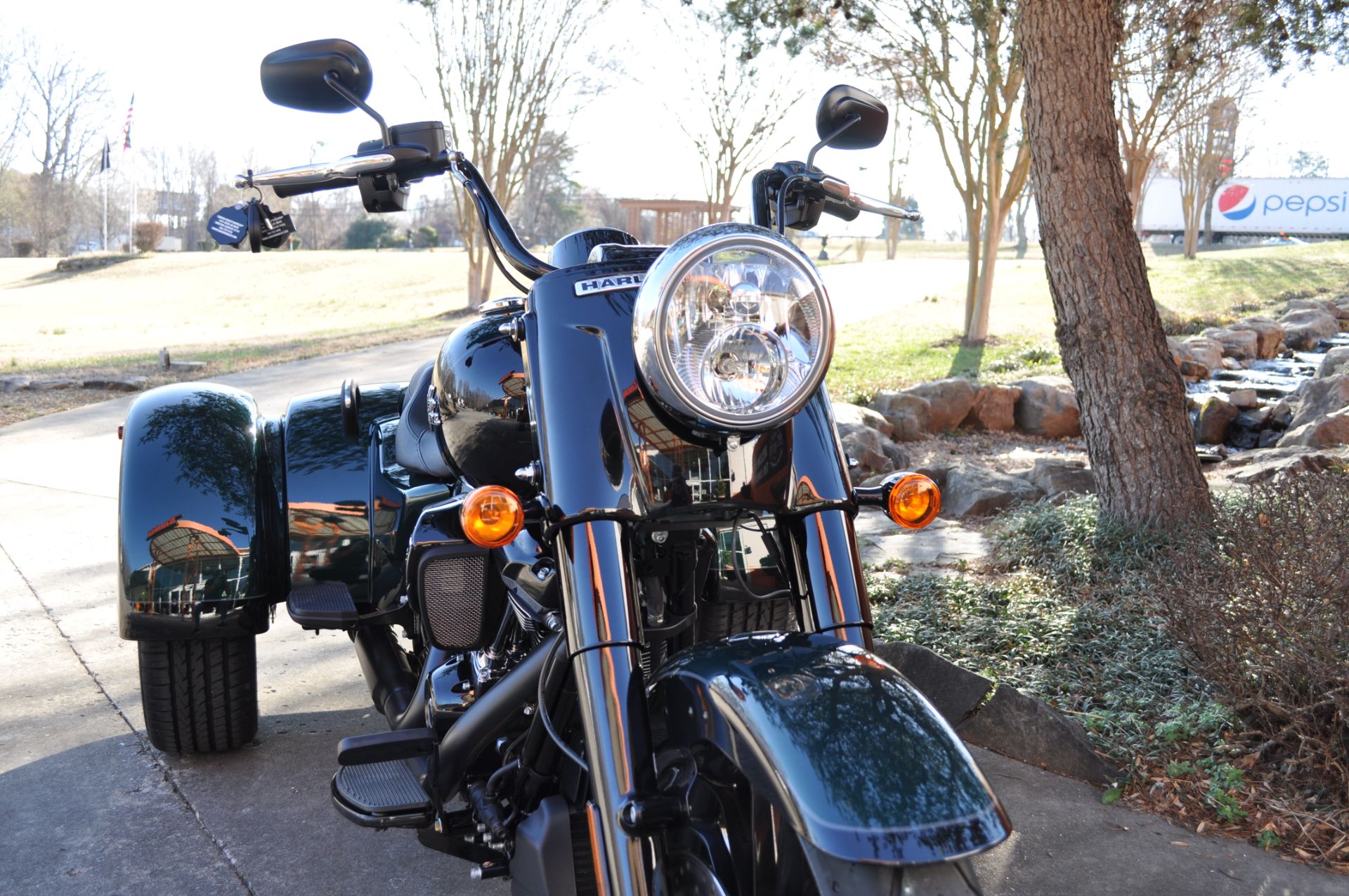 2024 Harley-Davidson Freewheeler® 6