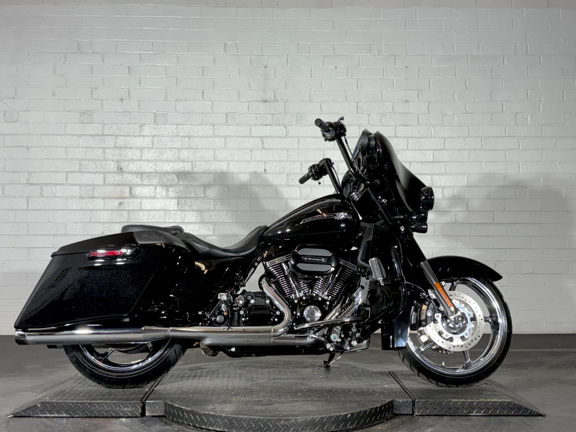 2015 Harley-Davidson CVO Street Glide