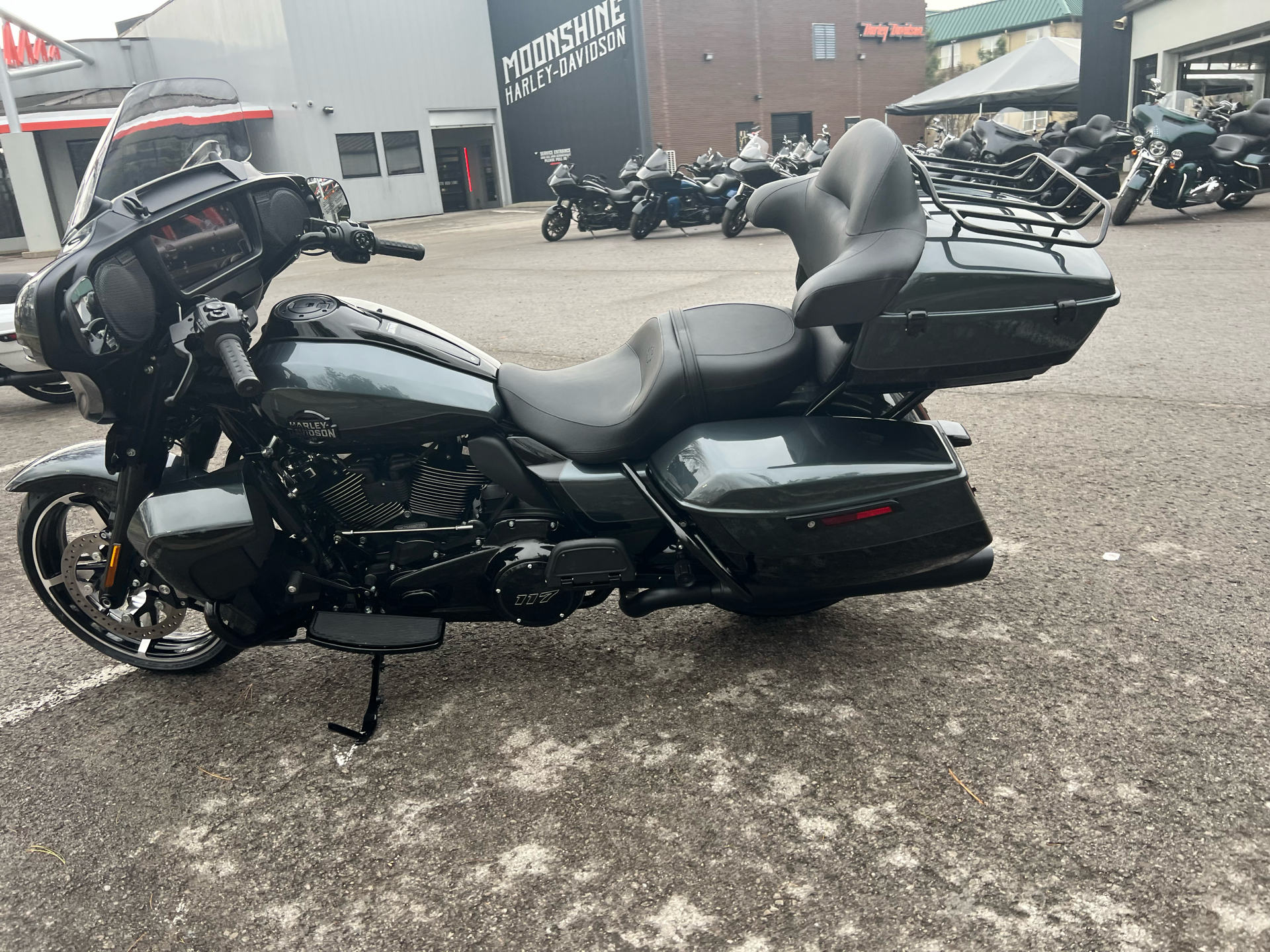 Harley-Davidson バイクタンク ブラック New 2025 Harley-Davidson Low Rider® ST Midnight Firestorm