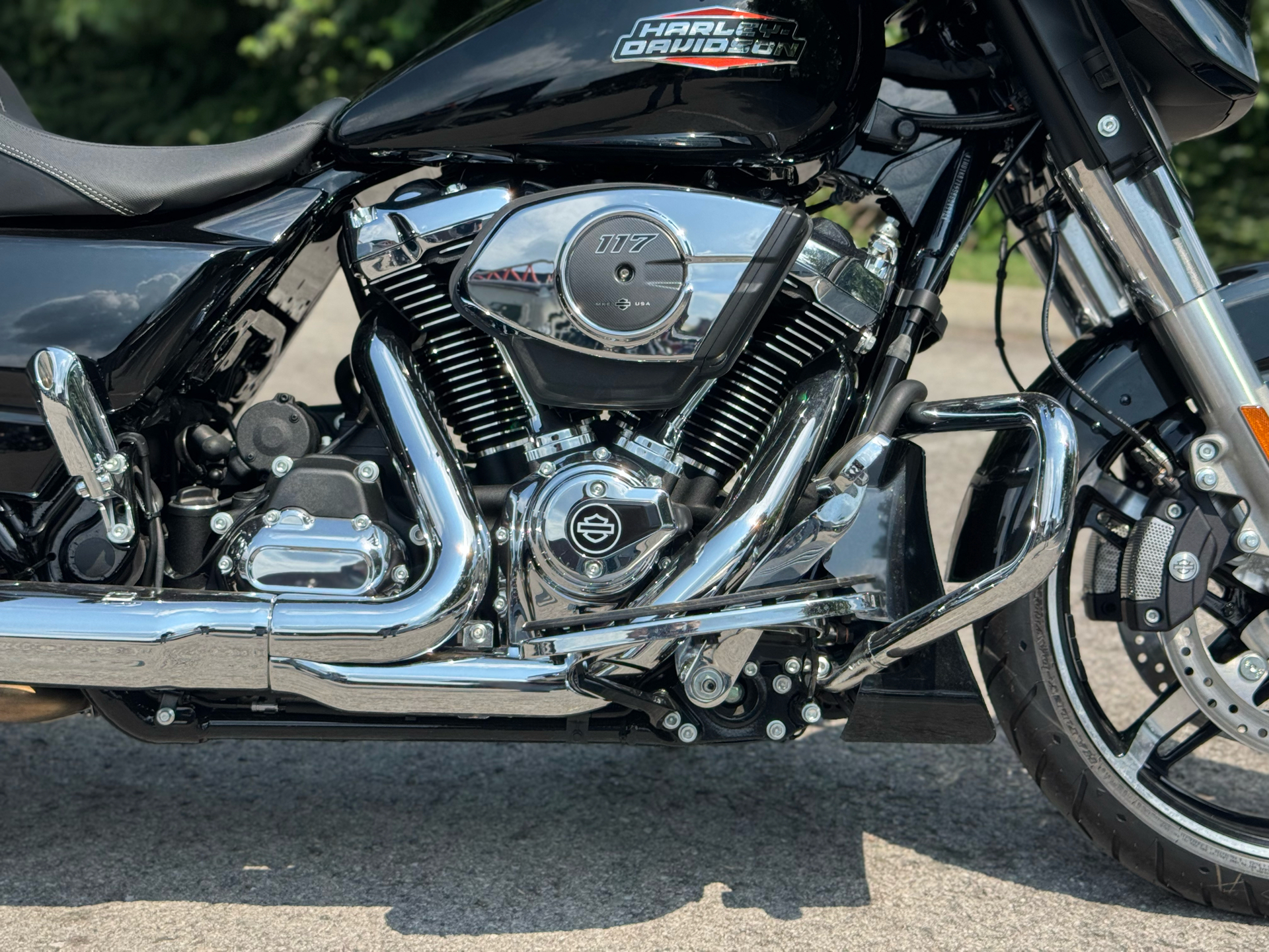 New 2025 Harley-Davidson Street Glide® Vivid Black (Chrome Finish