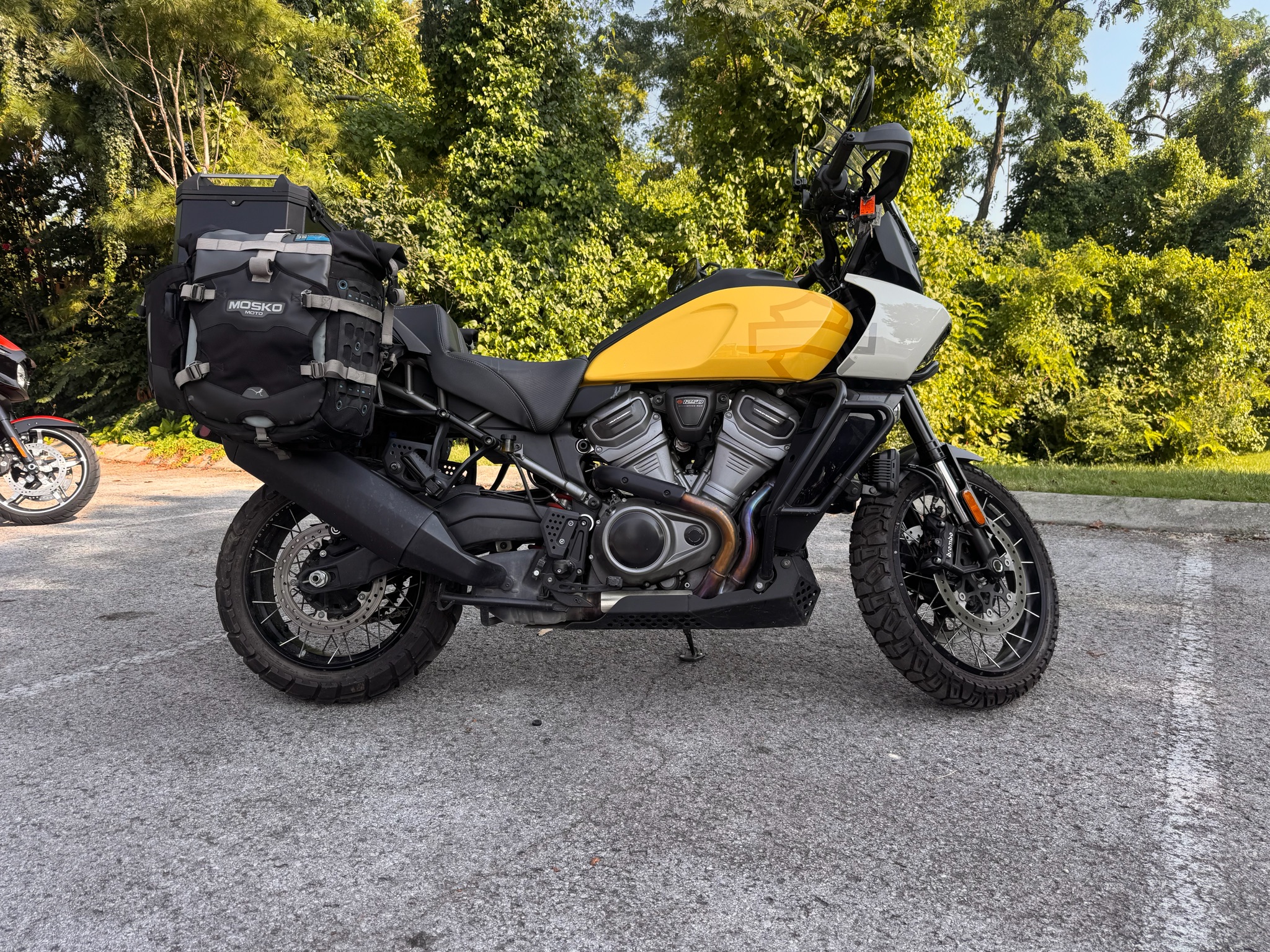 2023 Harley-Davidson Pan America 1250 Special 1
