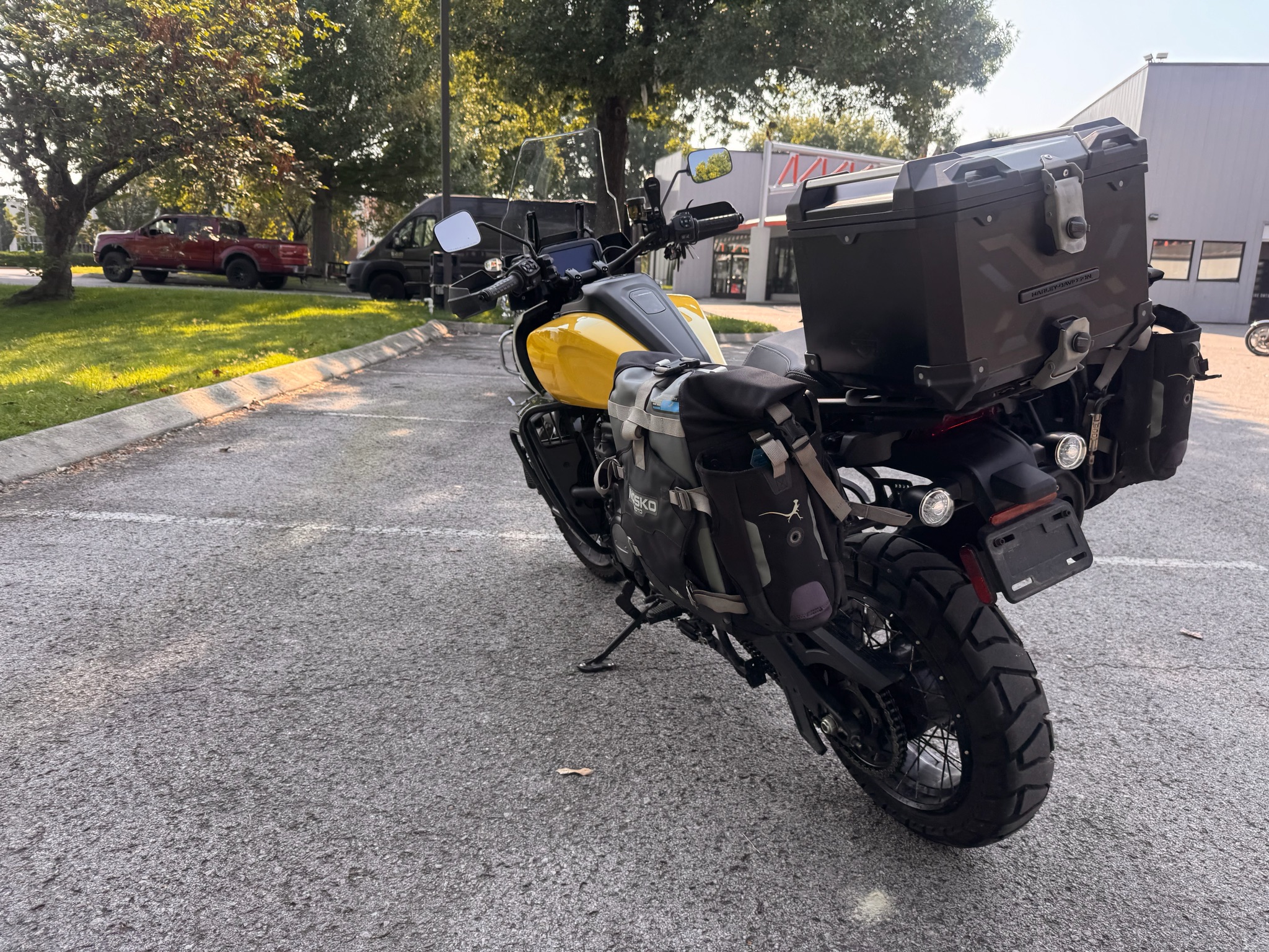 2023 Harley-Davidson Pan America 1250 Special 10