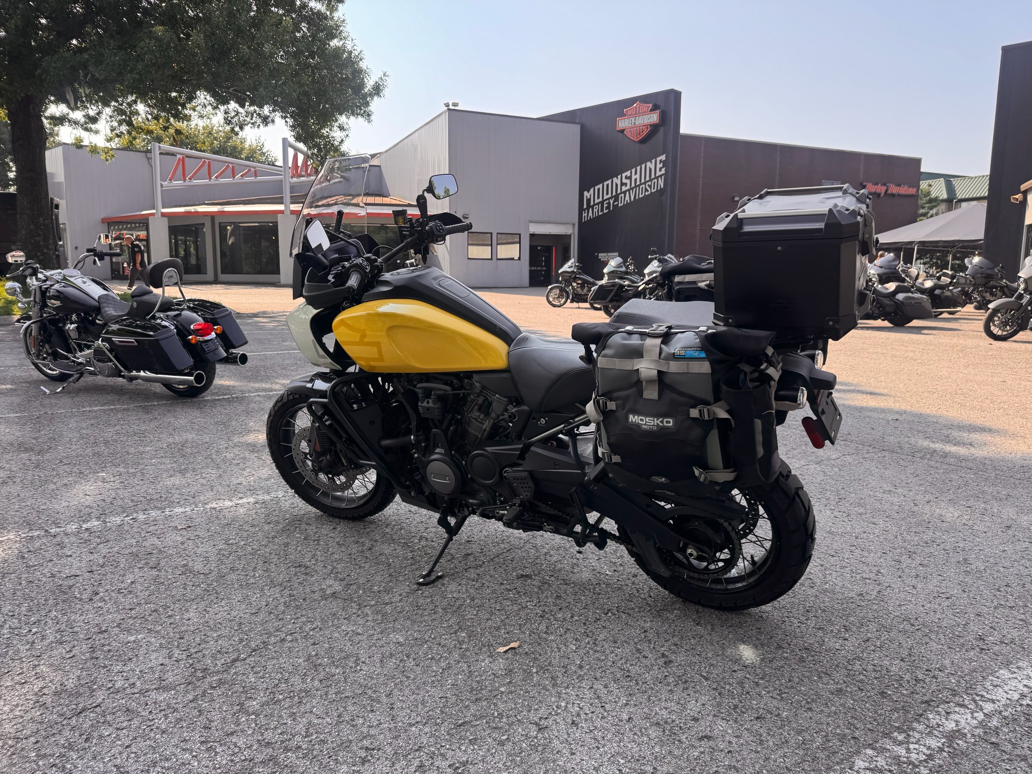 2023 Harley-Davidson Pan America 1250 Special 12