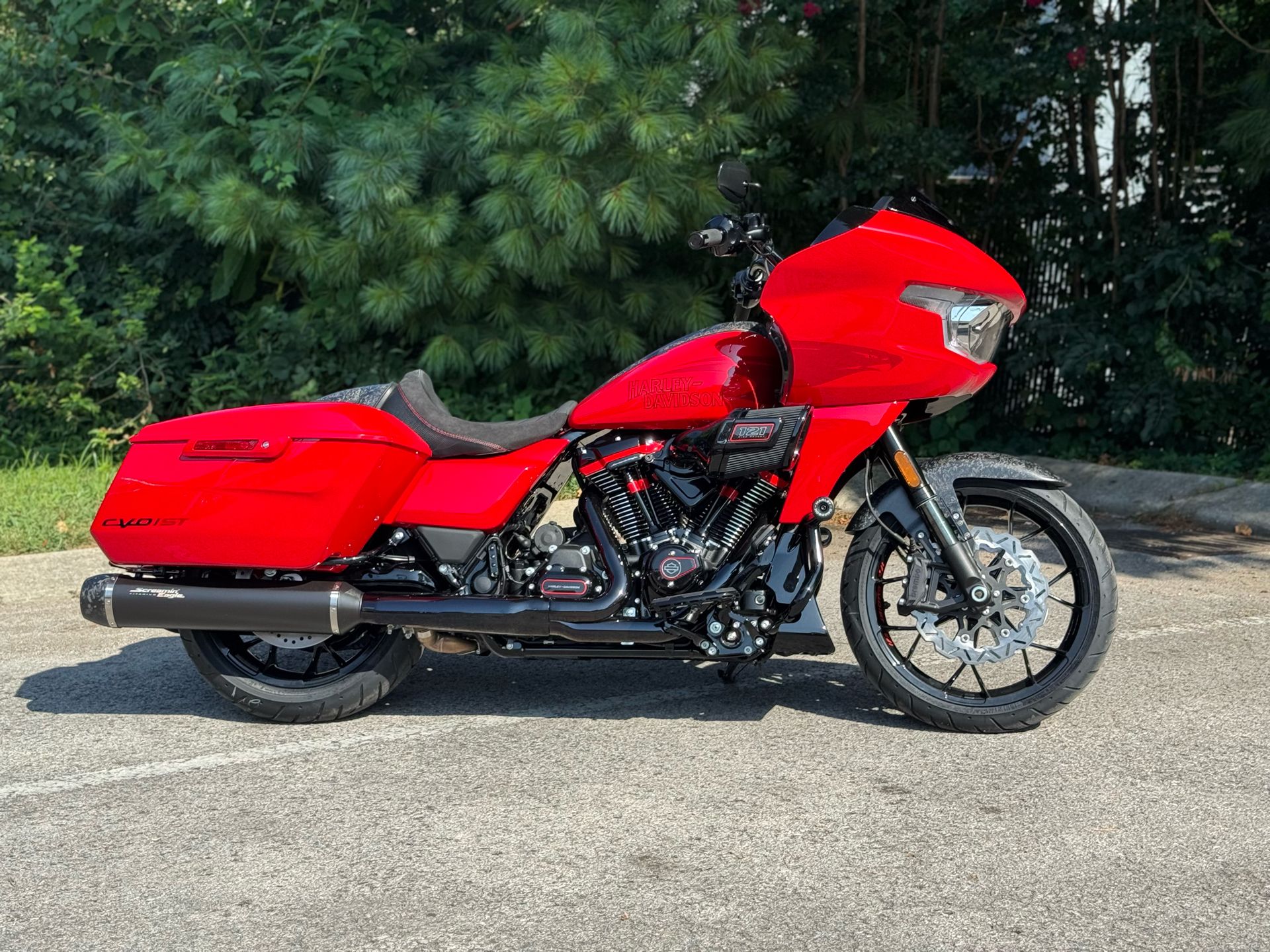 New 2025 Harley-Davidson CVO™ Road Glide® ST Rally Red