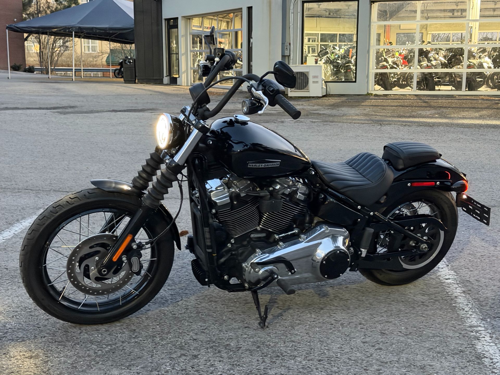2025 Harley-Davidson Street Bob® 11