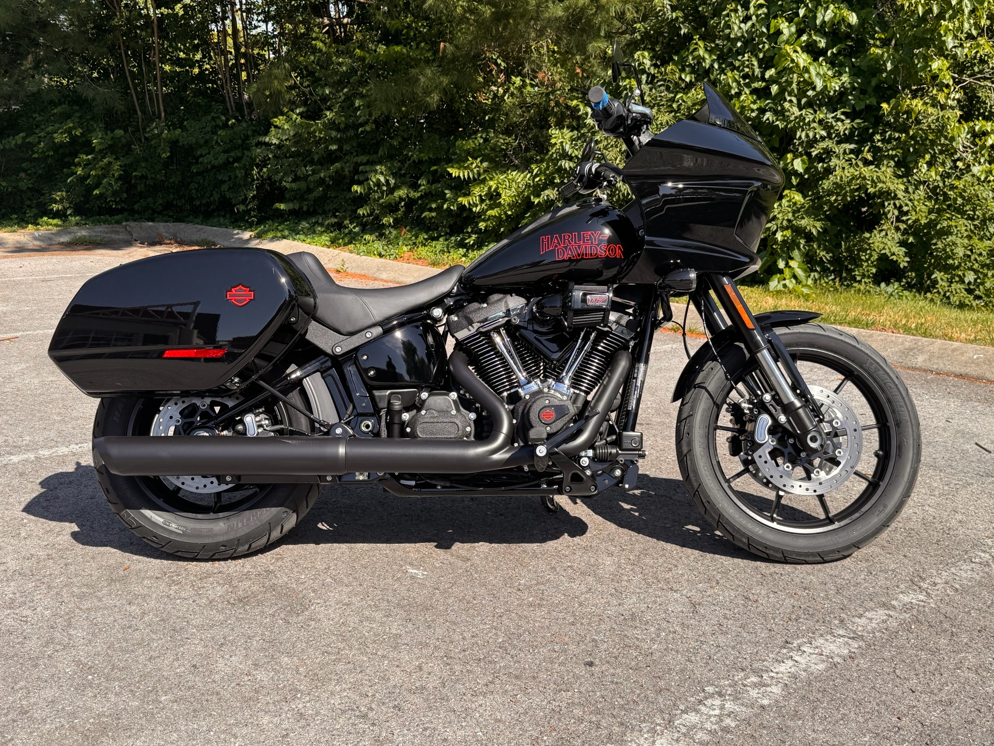 ハーレーダビッドソン New 2026 Harley-Davidson Low Rider® ST Vivid Black (Black Finish