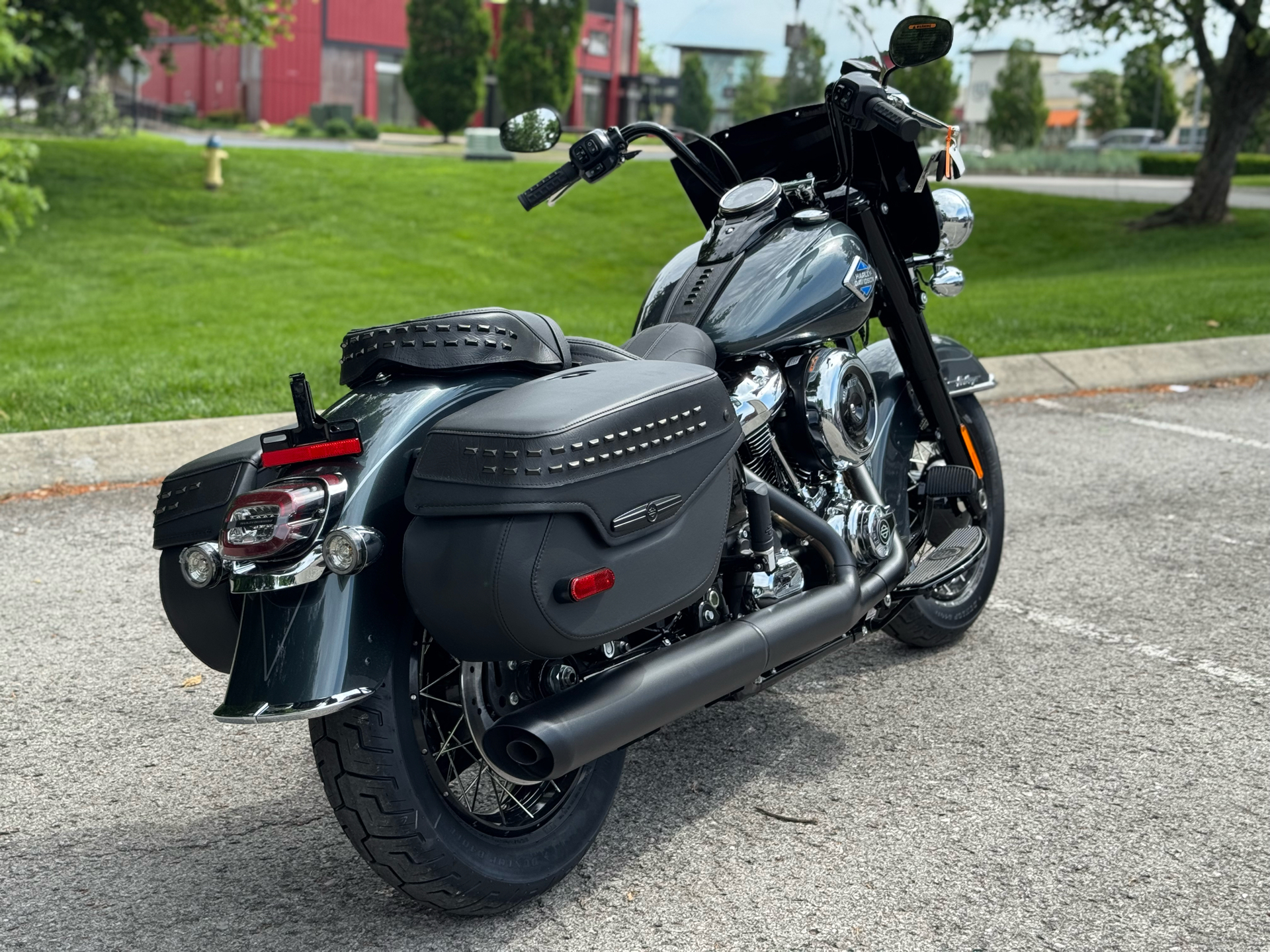 New 2025 Harley-Davidson Heritage Classic Iron Horse