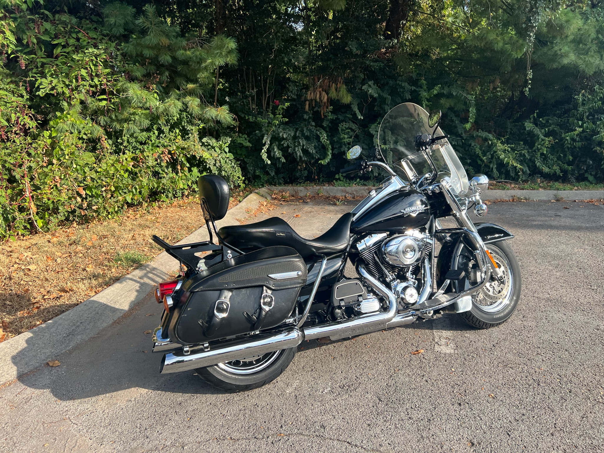 2011 Harley-Davidson Road King® Classic 10