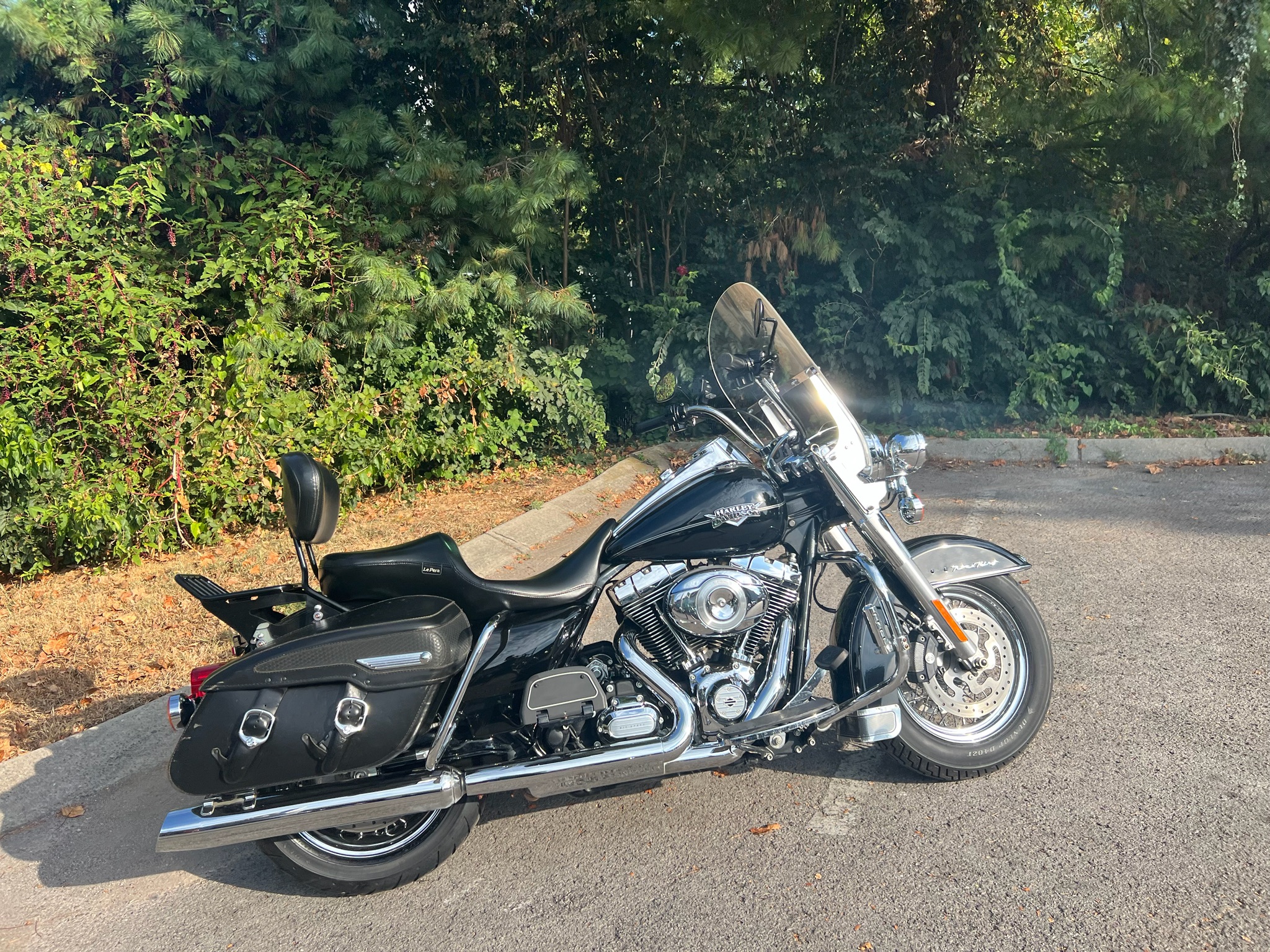 2011 Harley-Davidson Road King® Classic 12