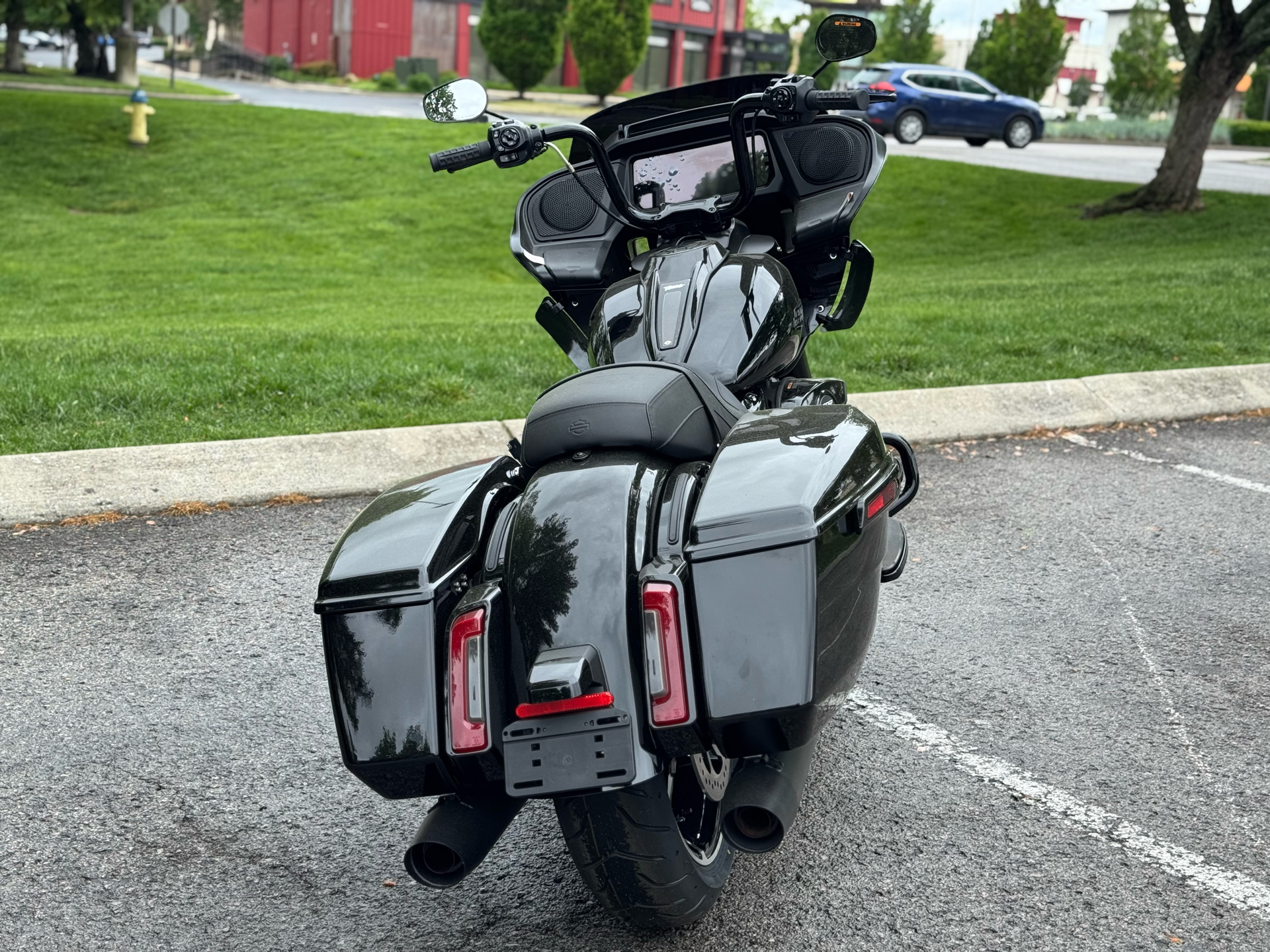 New 2025 Harley-Davidson Road Glide® Vivid Black (Black