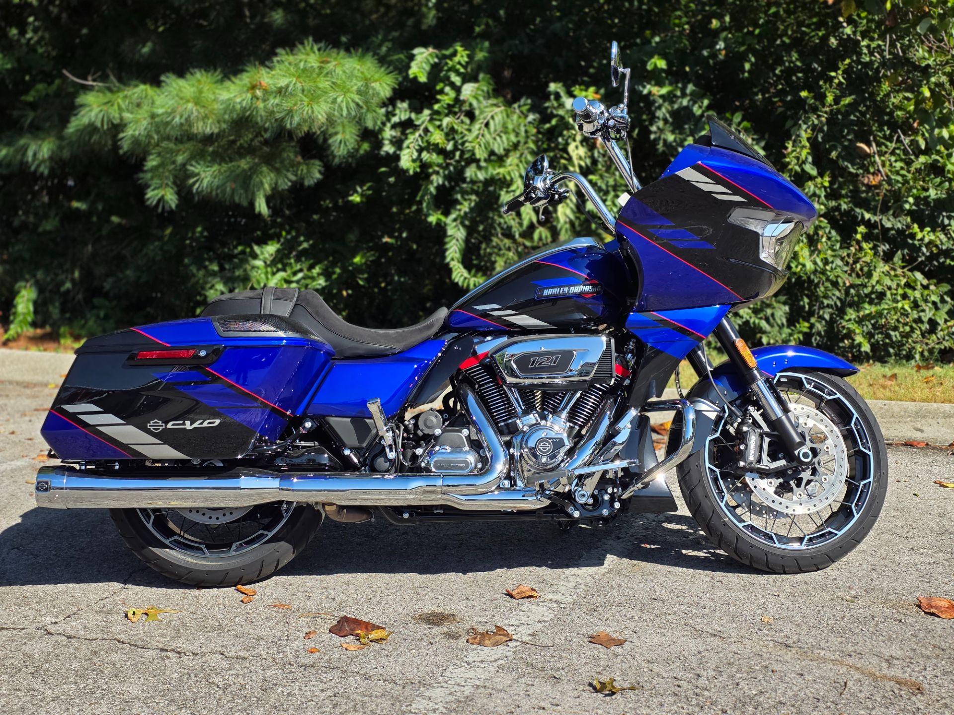 2025 Harley-Davidson CVO™ Road Glide®