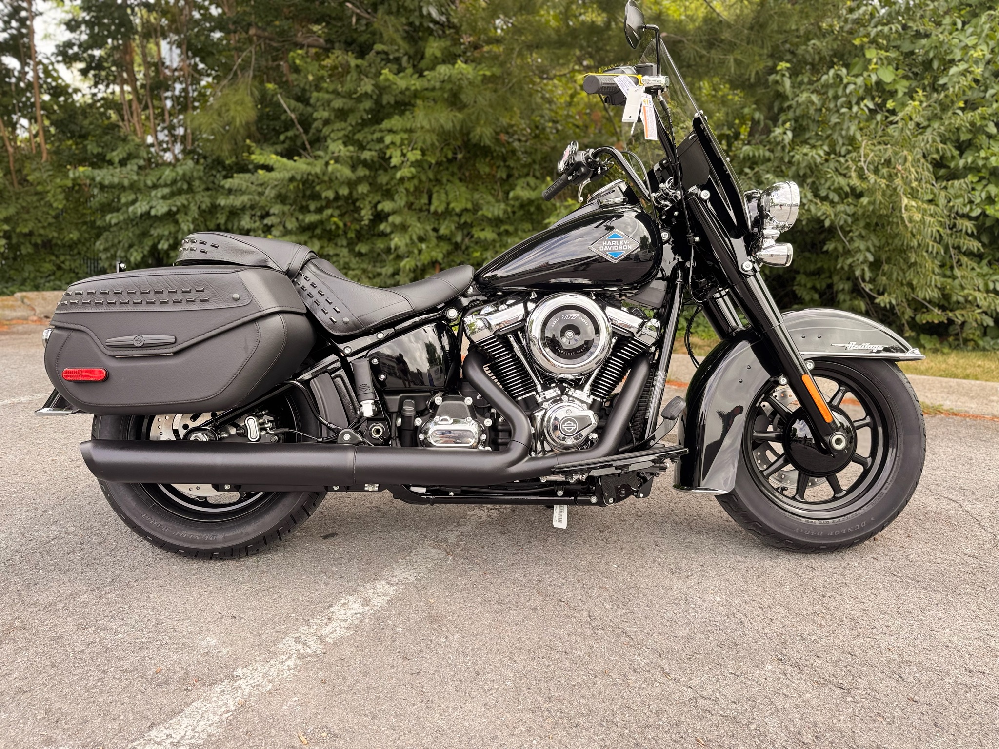Harley-Davidson 黒 タンク New 2026 Harley-Davidson Heritage Classic Vivid Black Black Two-Up