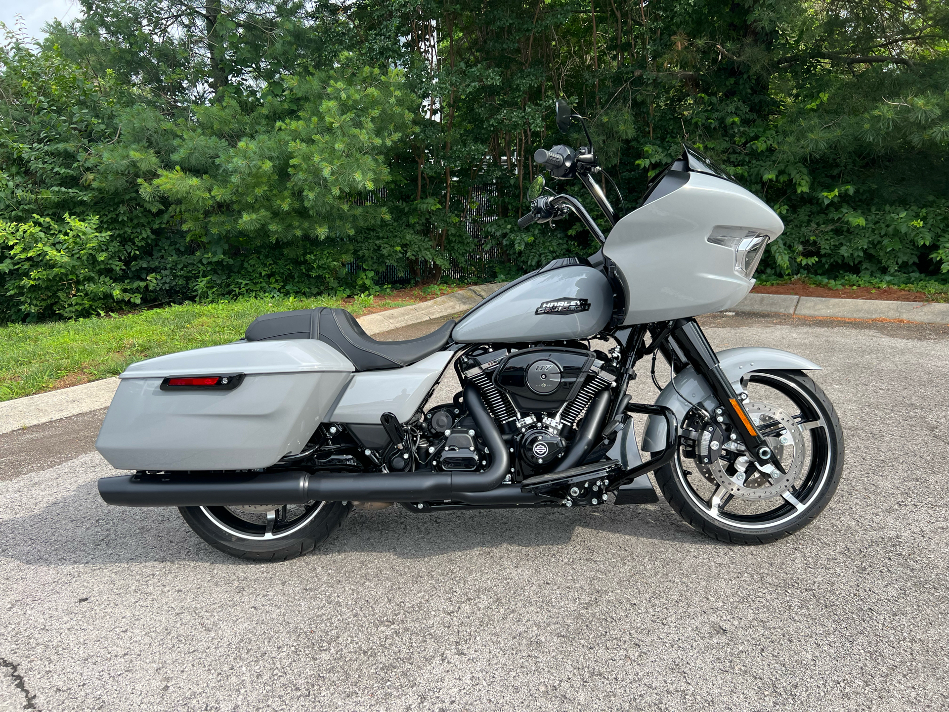 New 2025 Harley-Davidson Road Glide® Billiard Gray (Black Finish