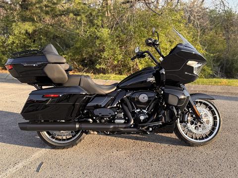 New 2026 Harley-Davidson Road Glide® Limited Vivid Black (Black