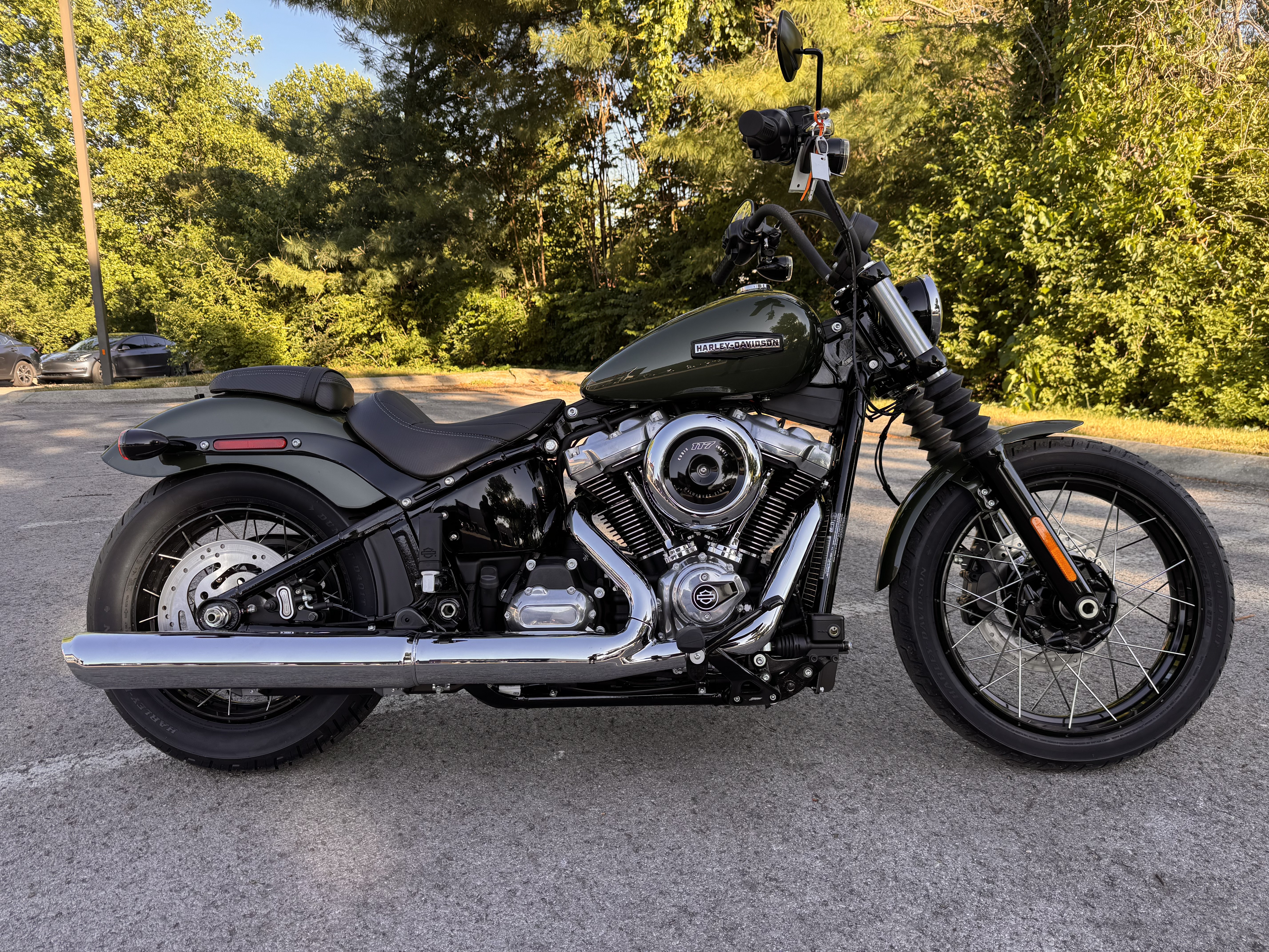 New 2026 Harley-Davidson Street Bob® Olive Steel Metallic Chrome