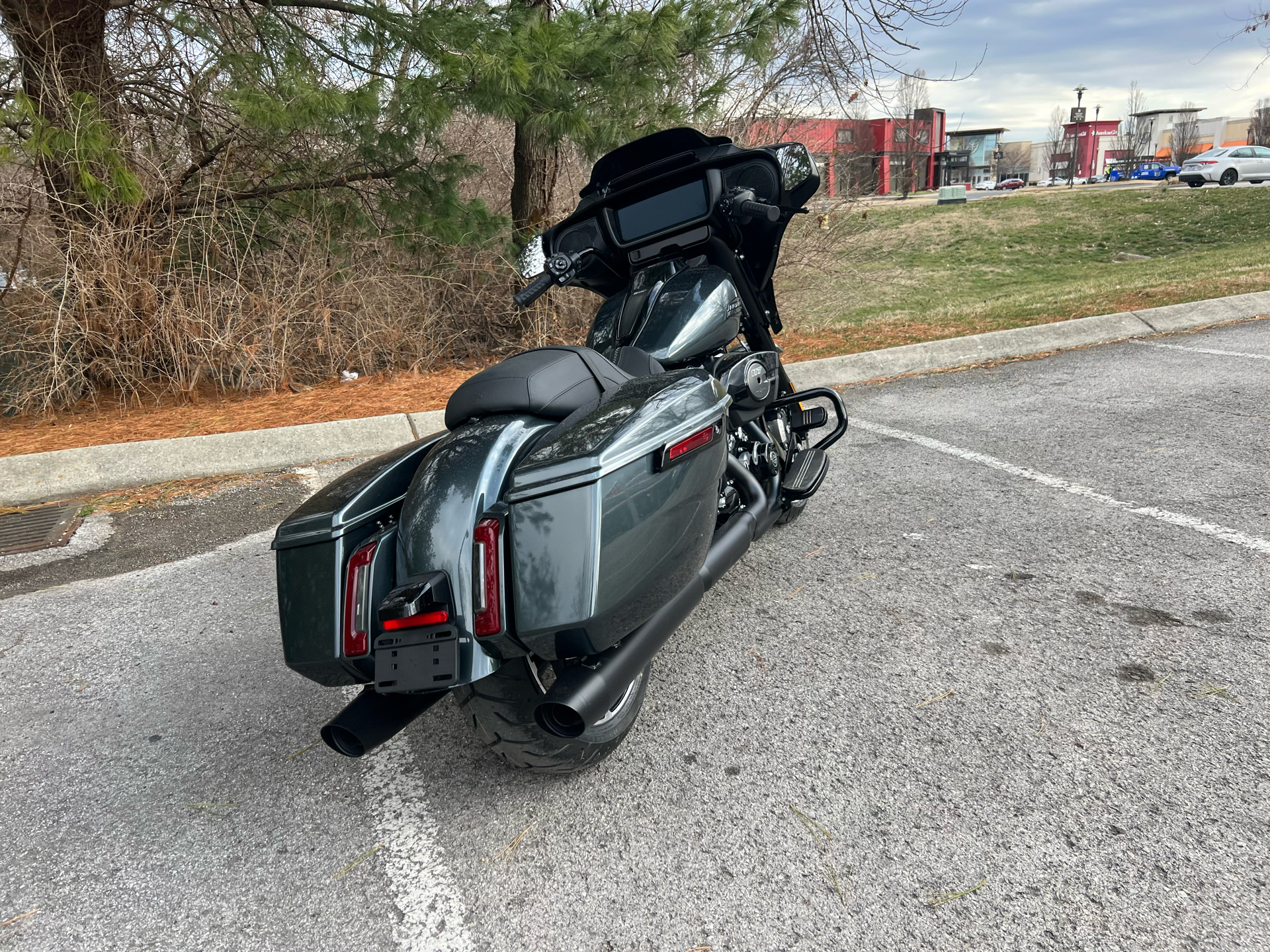 専用 Harley Davidson New 2025 Harley-Davidson Street Glide® White Onyx Pearl