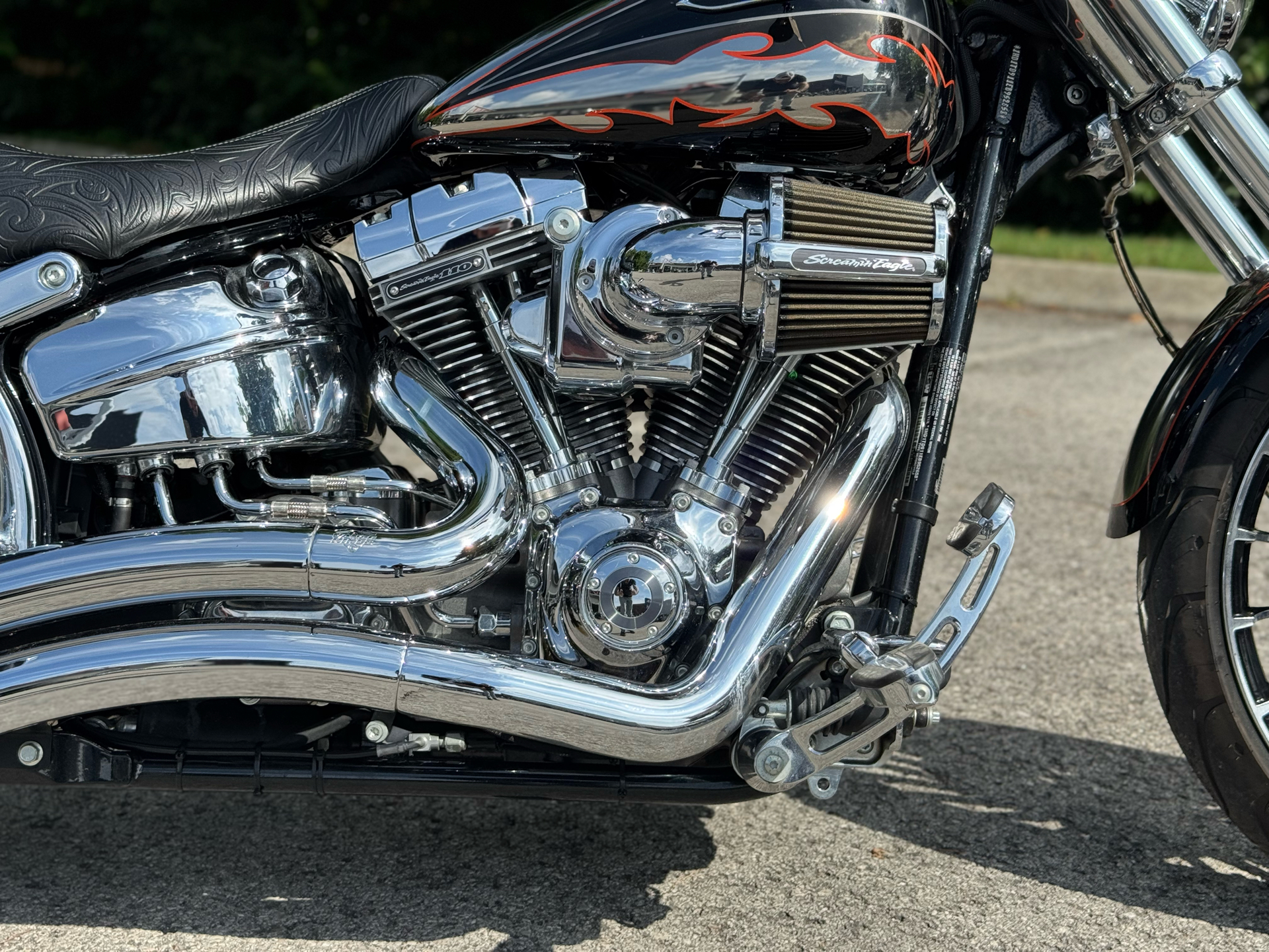 Used 2014 Harley-Davidson CVO™ Breakout® Molten Silver and
